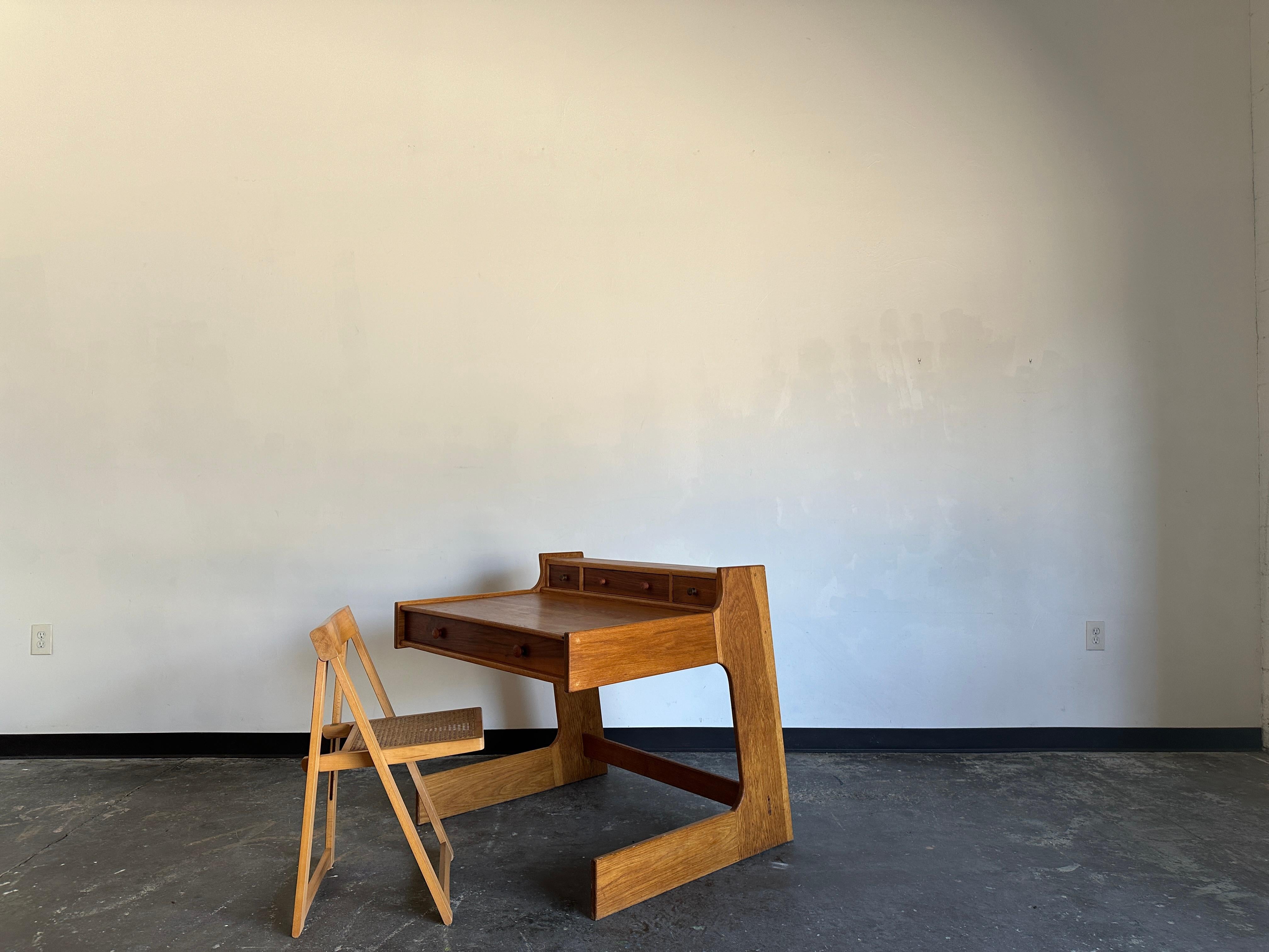 20th Century 1980s/1990s Wooden Desk