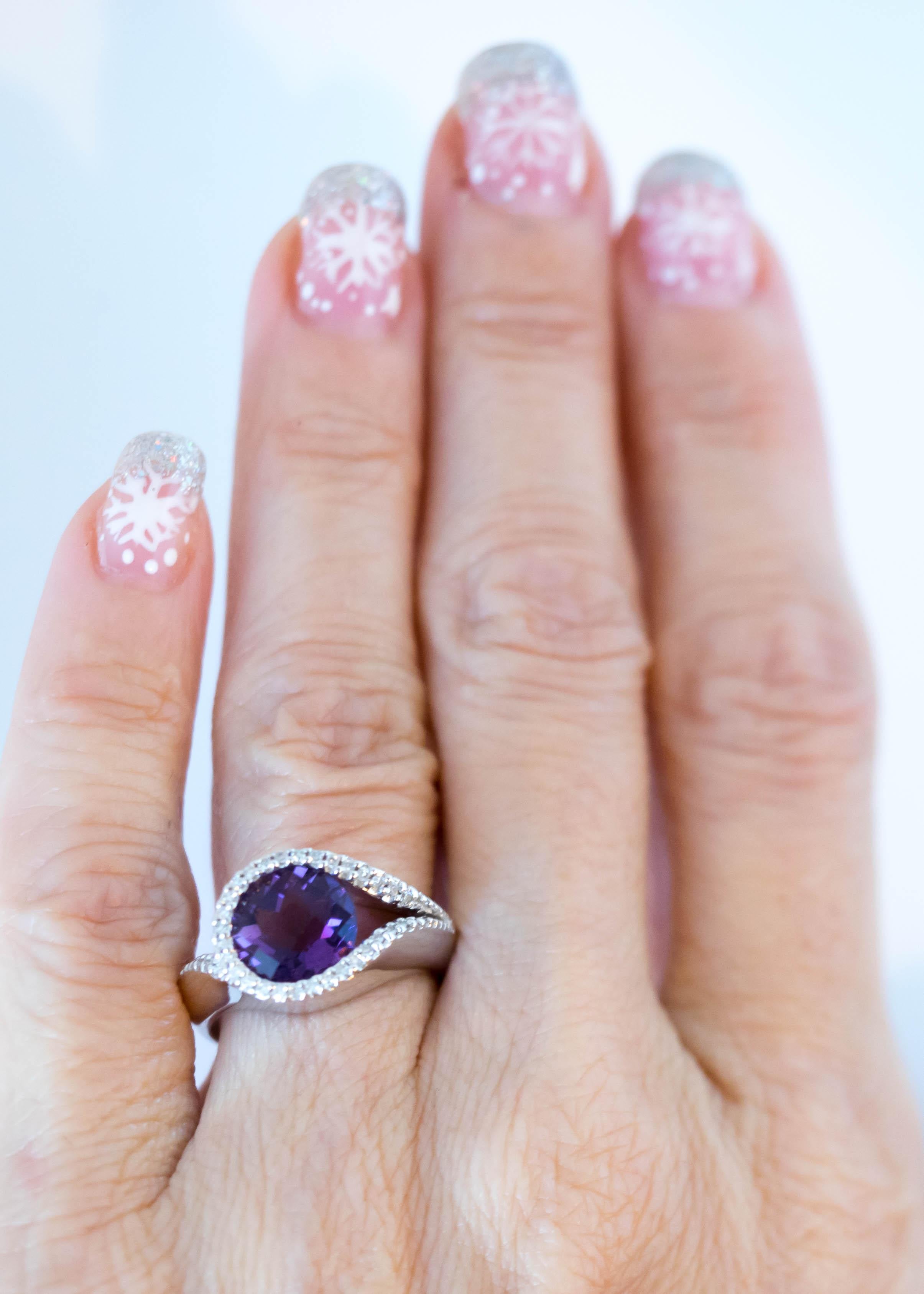 1980s 2 Carat Round Amethyst with Diamond Halo 14 Karat White Gold Ring For Sale 1