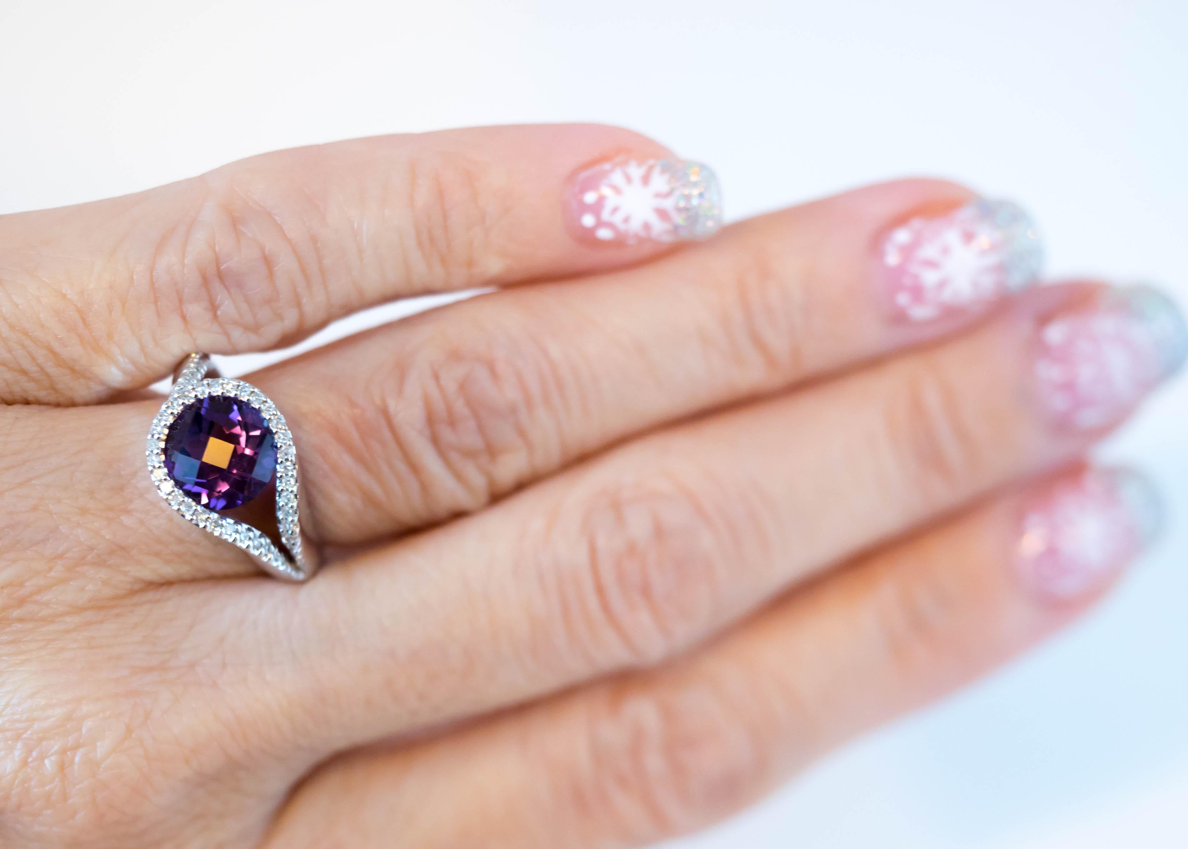 1980s 2 Carat Round Amethyst with Diamond Halo 14 Karat White Gold Ring For Sale 2