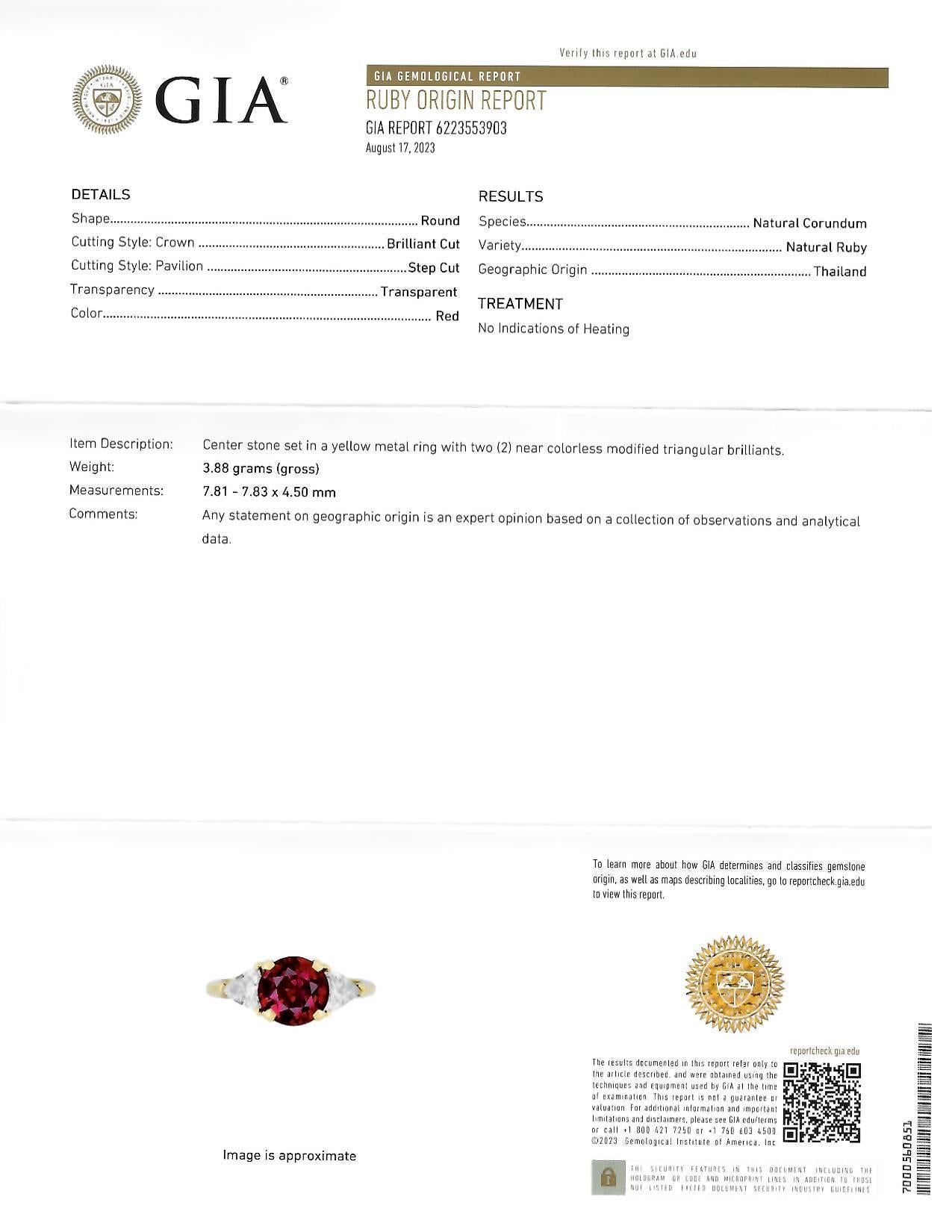1980er Jahre 2,80 Karat unbehandelter Rubin Diamantring aus 18 Karat Gelbgold mit drei Steinen, GIA im Angebot 9