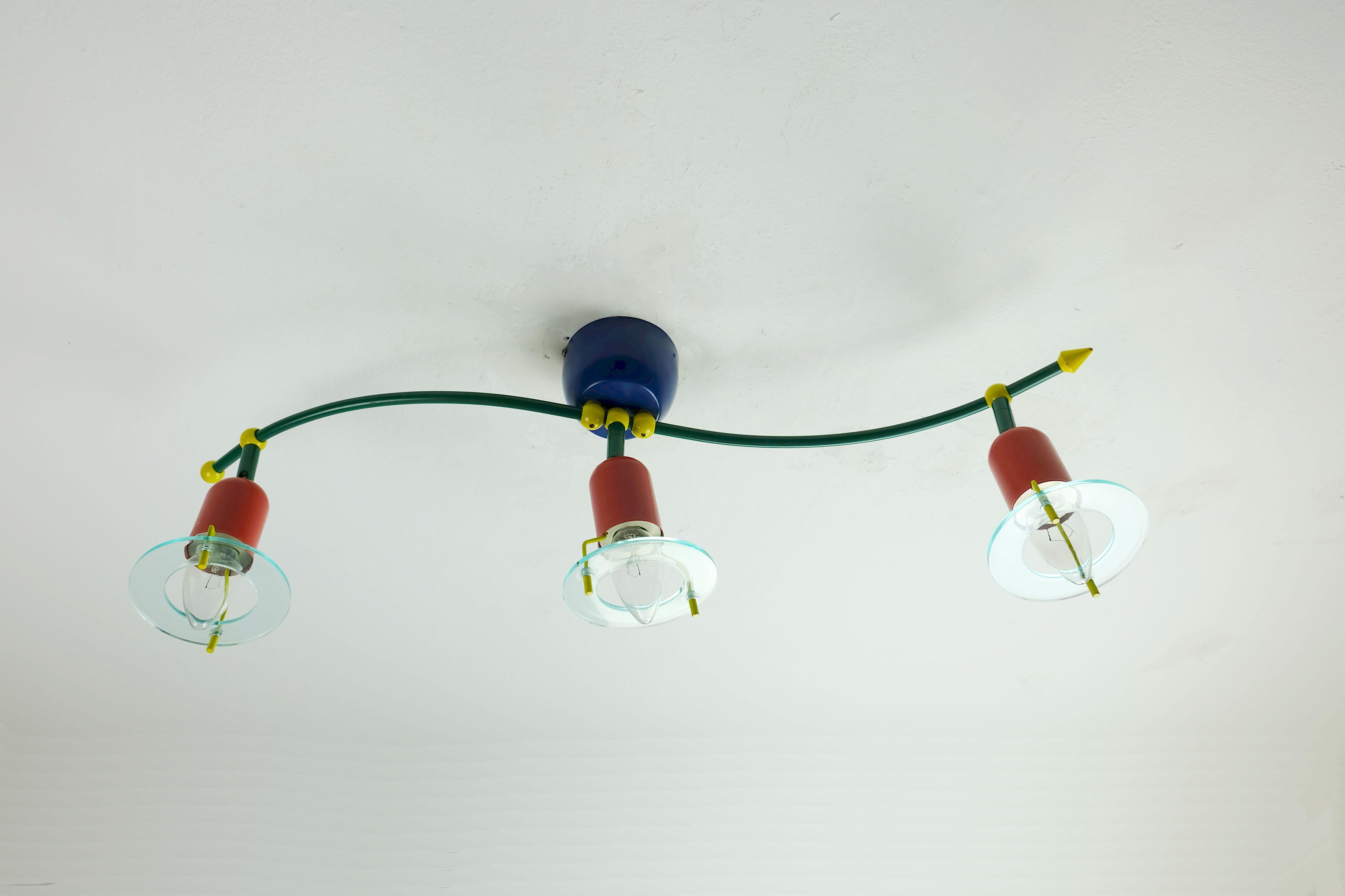 Tedesco FISSO A SOFFITTO A 3 PUNTI DEGLI ANNI '80 in metallo e lucite Honsel epoca Memphis in vendita