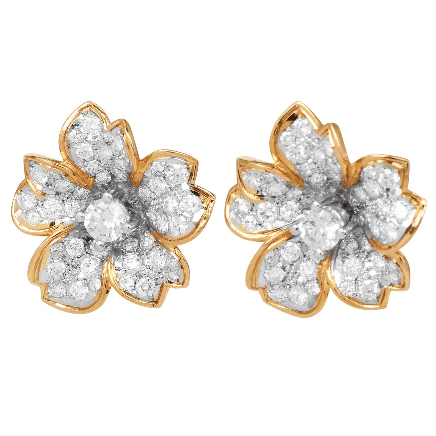 Sweet Elegant Flower Diamond Stud Earrings in Platinum and 18K Yellow Gold

Everlasting flower diamond stud earrings, meticulously crafted in platinum and 18K yellow gold.

Each earring blooms with a center of 0.31 carat round diamonds, encircled
