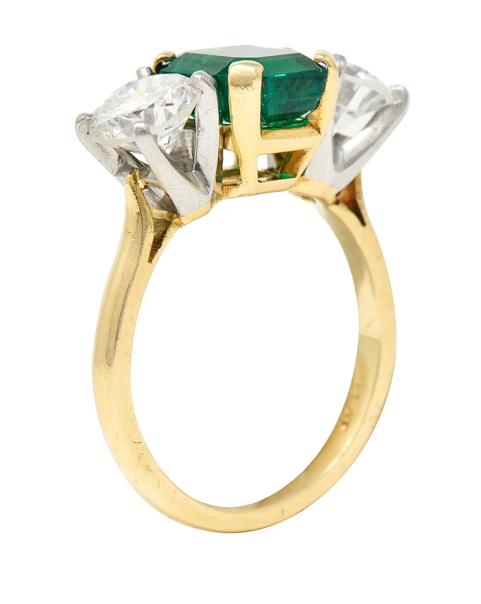 1980's 3.27 CTW Colombian Emerald Diamond Platinum 14 Karat Vintage Ring GIA For Sale 5