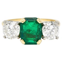 1980's 3.27 CTW Colombian Emerald Diamond Platinum 14 Karat Retro Ring GIA