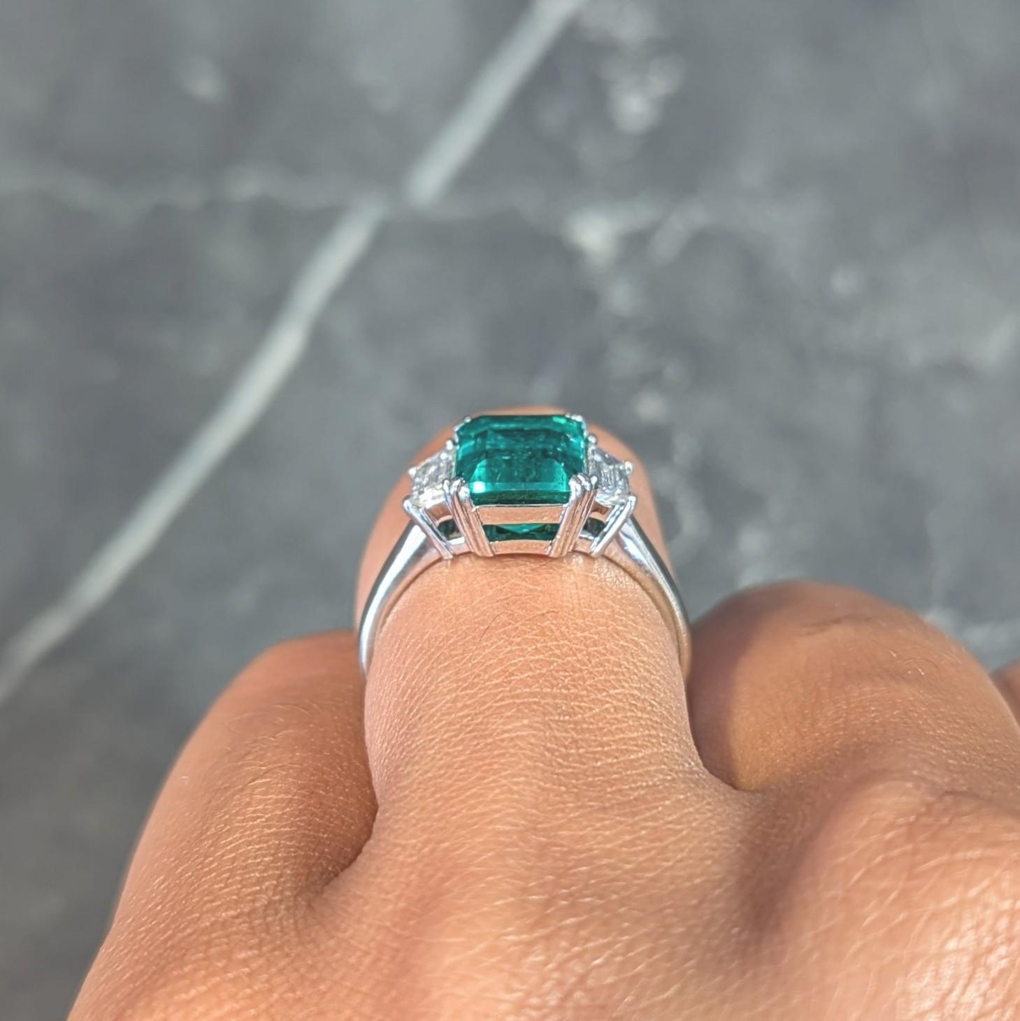 1980's 3.51 CTW Colombian Emerald Diamond Platinum 18K  White Gold Ring AGL For Sale 8