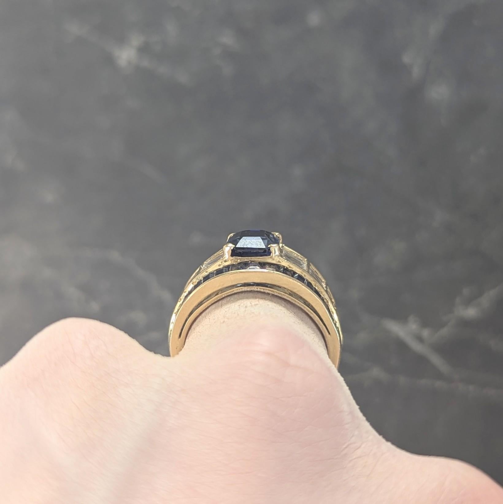 1980's 5.40 CTW Sapphire Diamond 18 Karat Yellow Gold Vintage Wide Band Ring For Sale 4