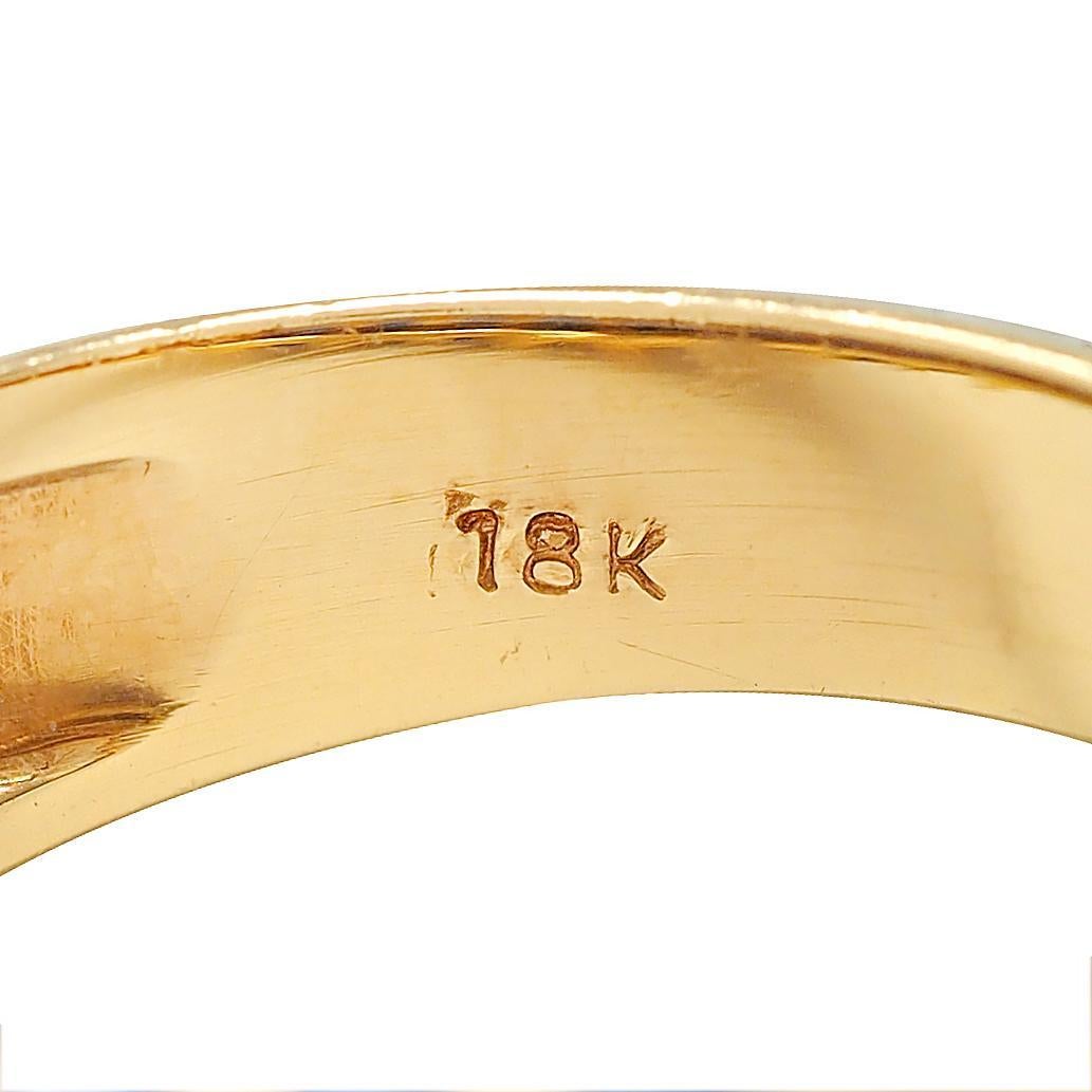 Anello Vintage By del 1980 con zaffiro da 5,50 CTW in oro giallo da 18 carati in vendita 1