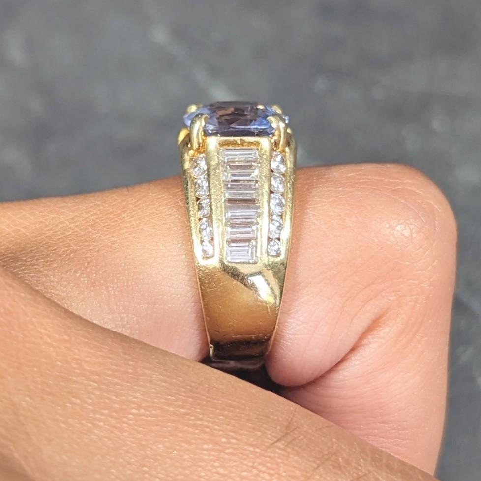 1980's 5.55 CTW No Heat Ceylon Sapphire Diamond 18 Karat Gold Vintage Ring GIA For Sale 8
