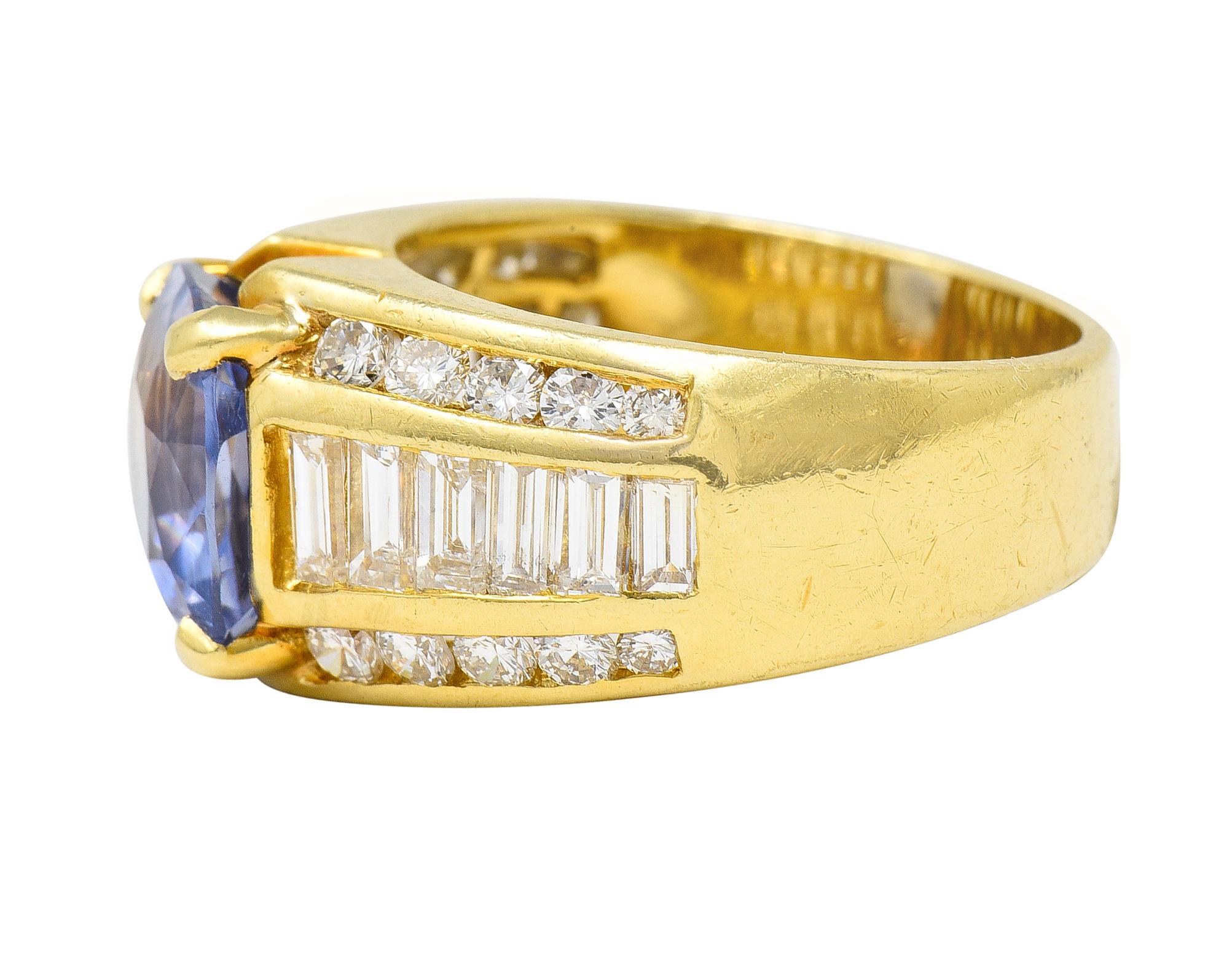 1980's 5.55 CTW No Heat Ceylon Sapphire Diamond 18 Karat Gold Vintage Ring GIA In Excellent Condition For Sale In Philadelphia, PA