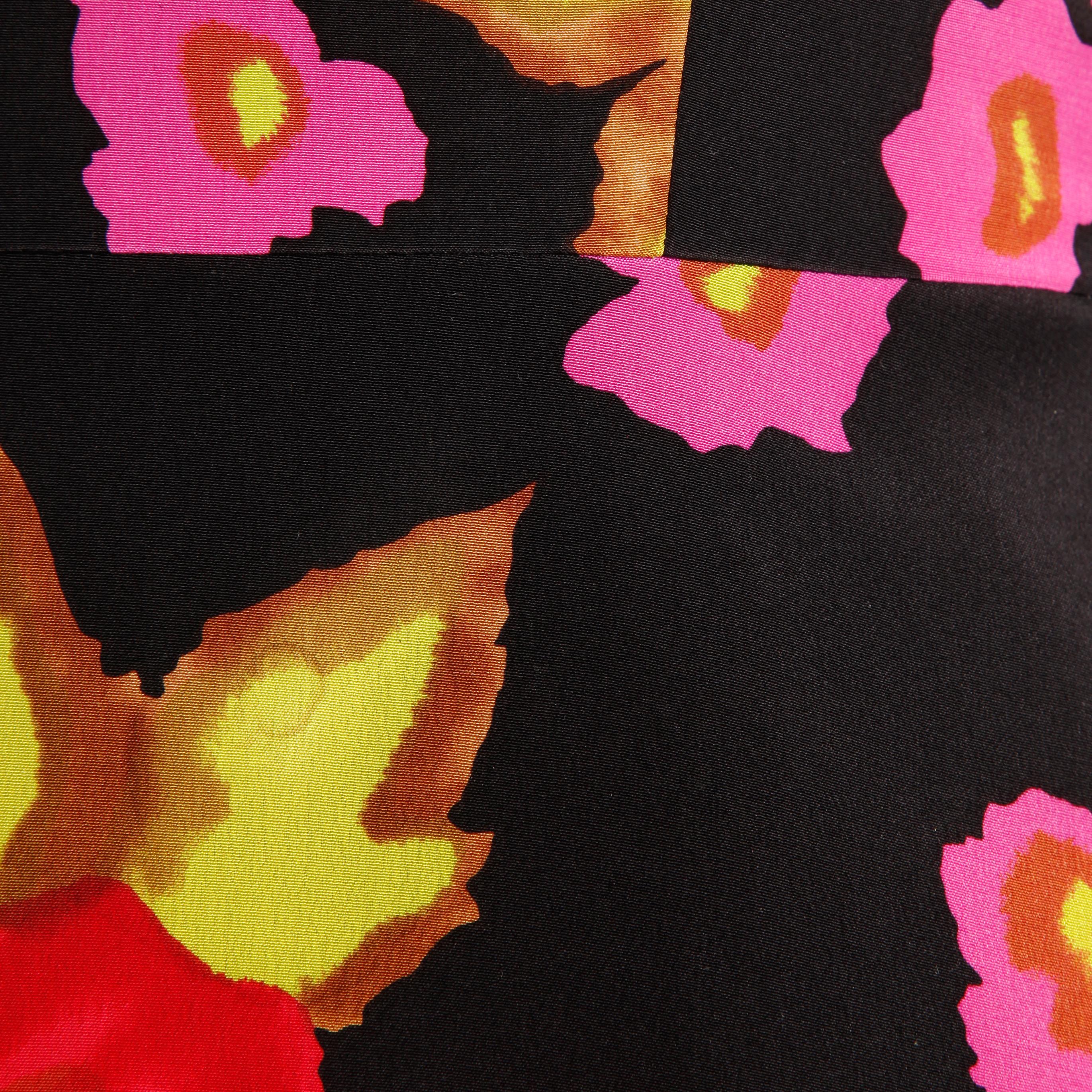 1980s-90s Arnold Scaasi Vintage Bright Pink Red Black Floral Print Silk Dress For Sale 3