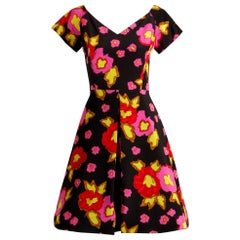 Años 80-90 Arnold Scaasi Vintage Rosa Brillante Rojo Negro Vestido de Seda con Estampado Floral