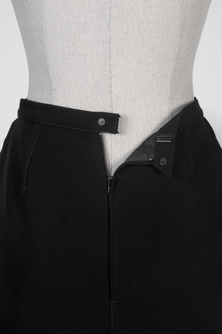 Veste Structurée Noire Thierry Mugler Vintage Années 1990 - Taille 36 - Occasion Très Bon État