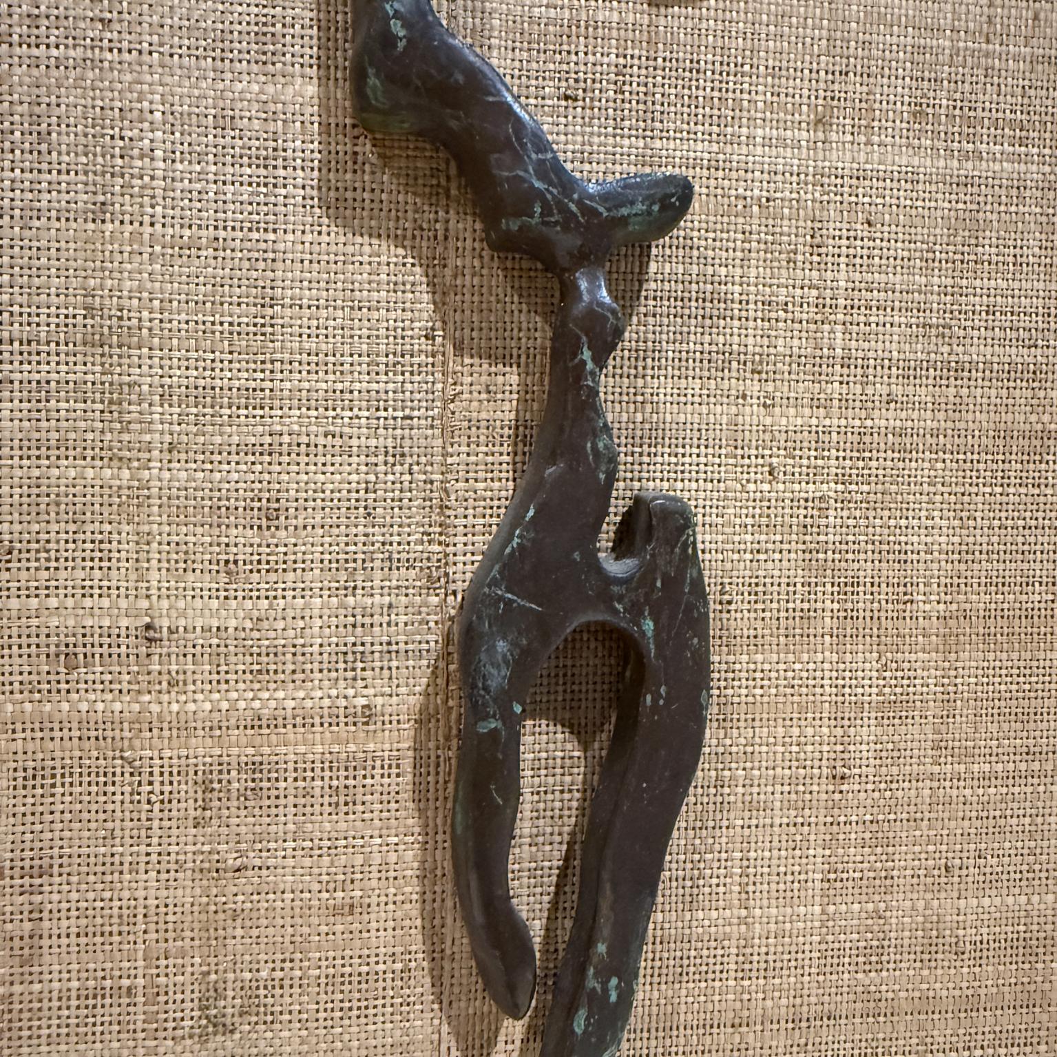 Scultura astratta in bronzo del 1980 Salvador de Auschwitz Mathias Goeritz Messico in vendita 1