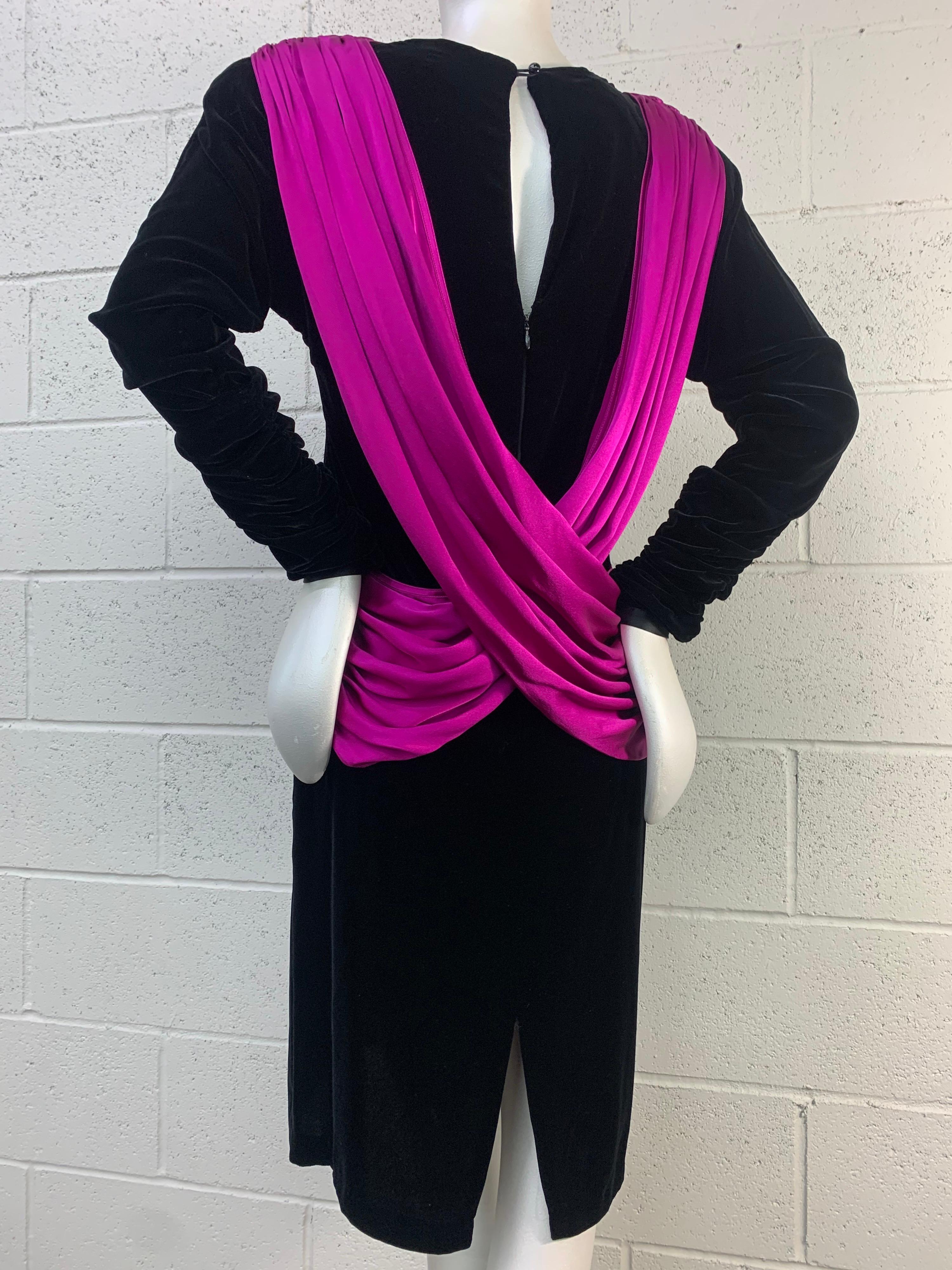 1980s Adam Beall Black Velvet 40s-Inspired Cocktail Dress w/ Fuchsia Draped Back For Sale 6