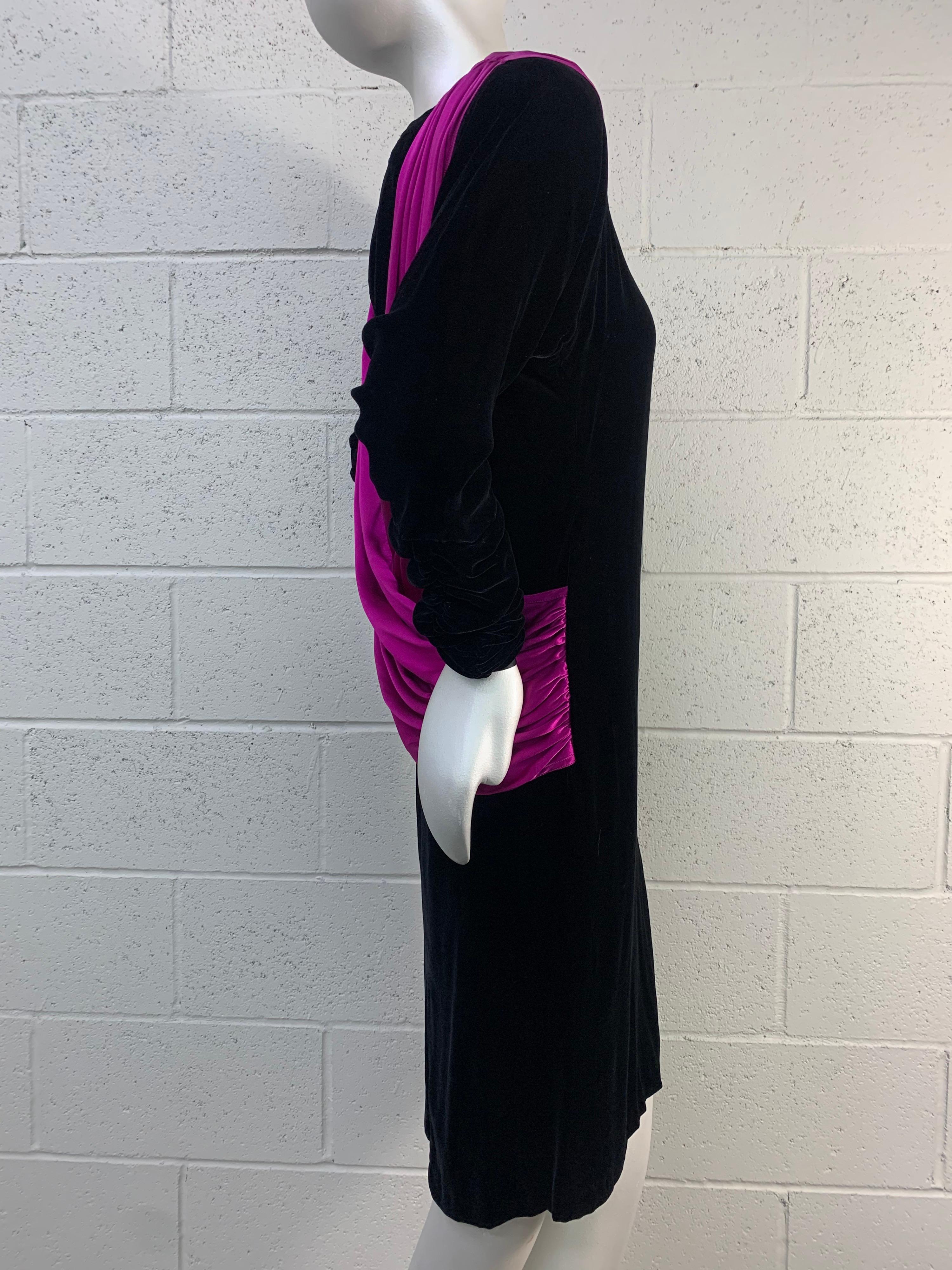 1980s Adam Beall Black Velvet 40s-Inspired Cocktail Dress w/ Fuchsia Draped Back For Sale 4