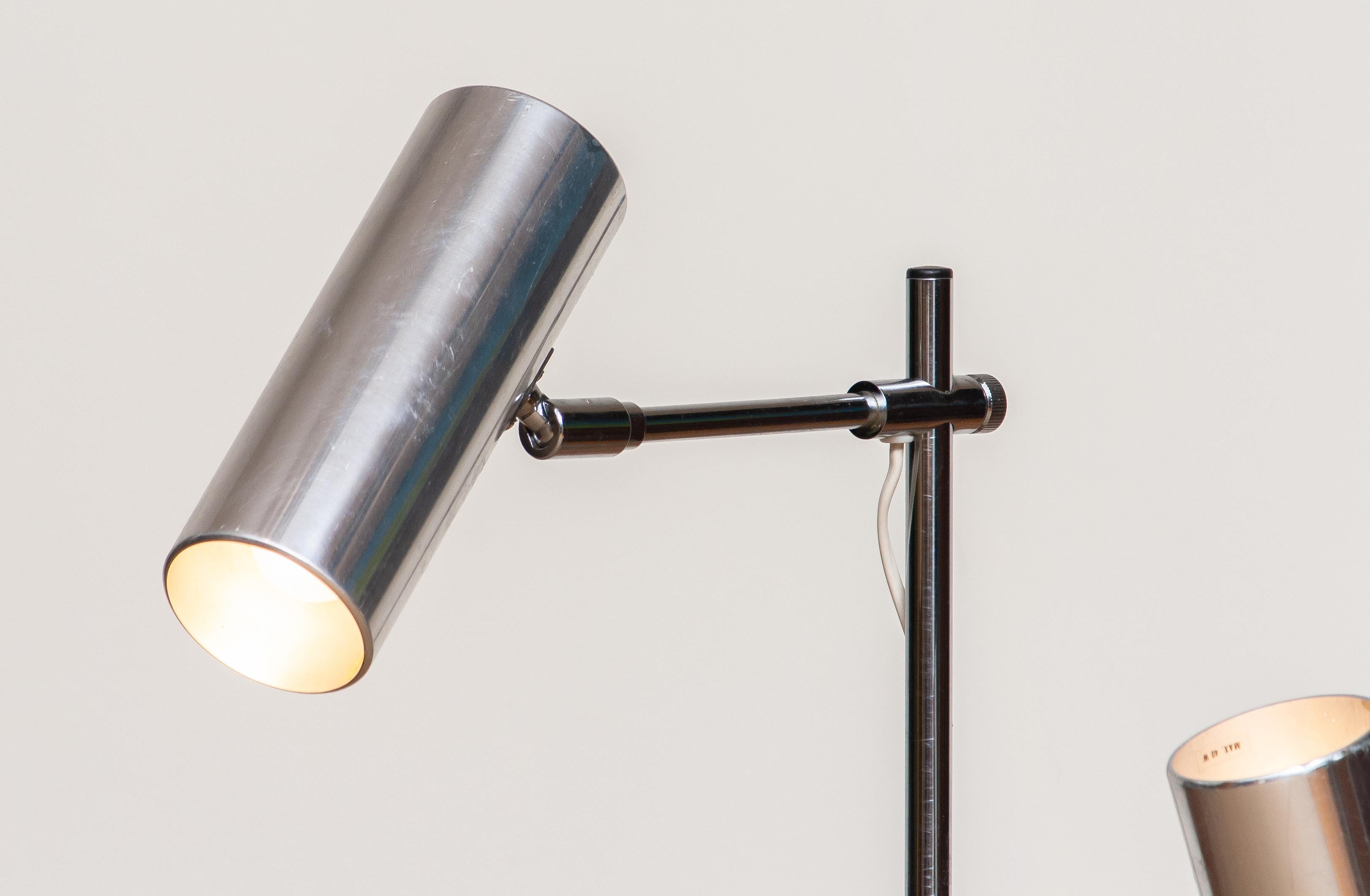The G220 (Extremely rare with bubble shades) by Bergboms Scanlight AB from Sweden in designed and made in the 1980's and is a combination of chromed steel and aluminum what gives the two a perfect match. The floor lamps consist two E14 / 17 screw