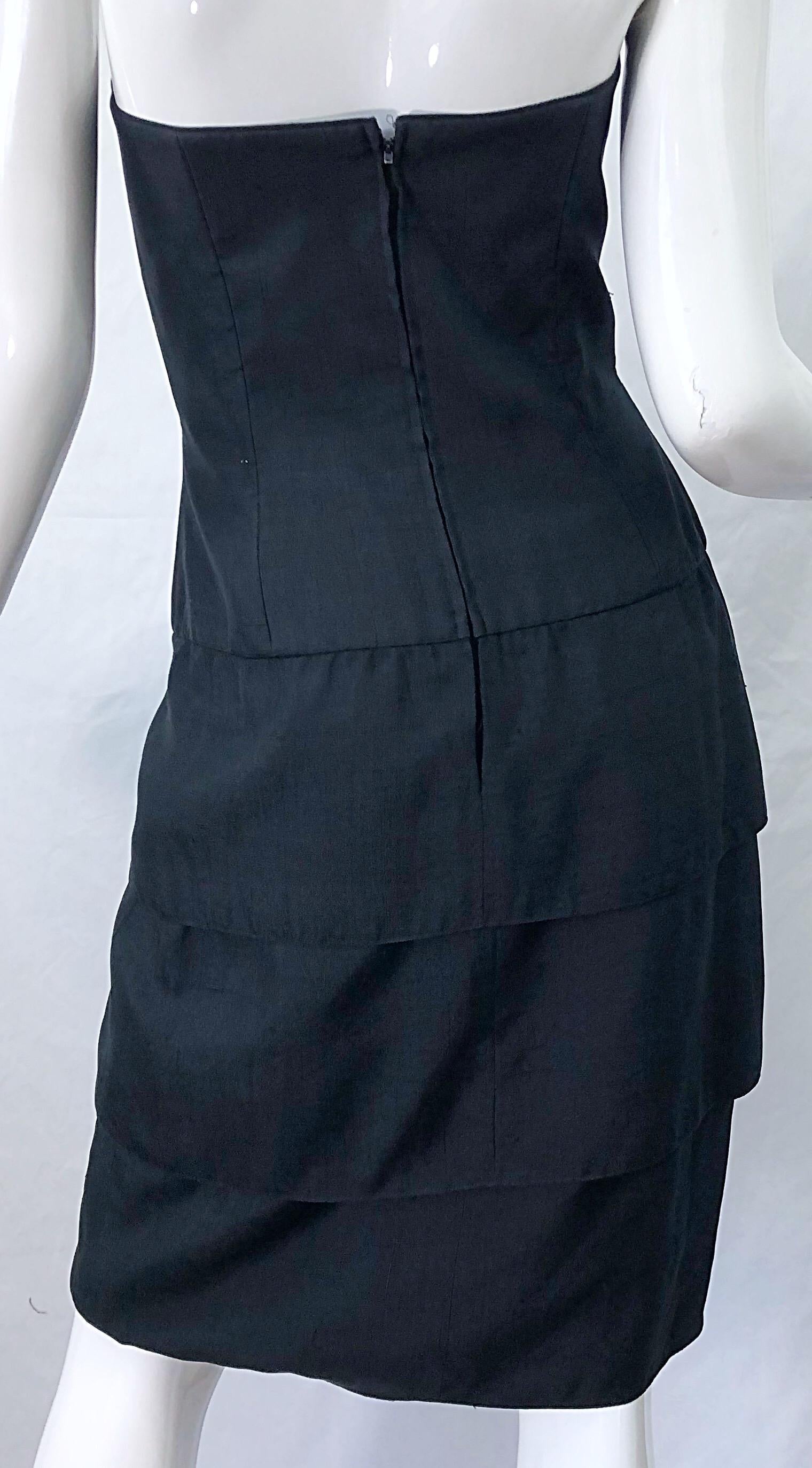 1980s A.J. Bari Lord & Taylor Size 10 / 12 Black Silk Strapless Cocktail Dress In Excellent Condition For Sale In San Diego, CA