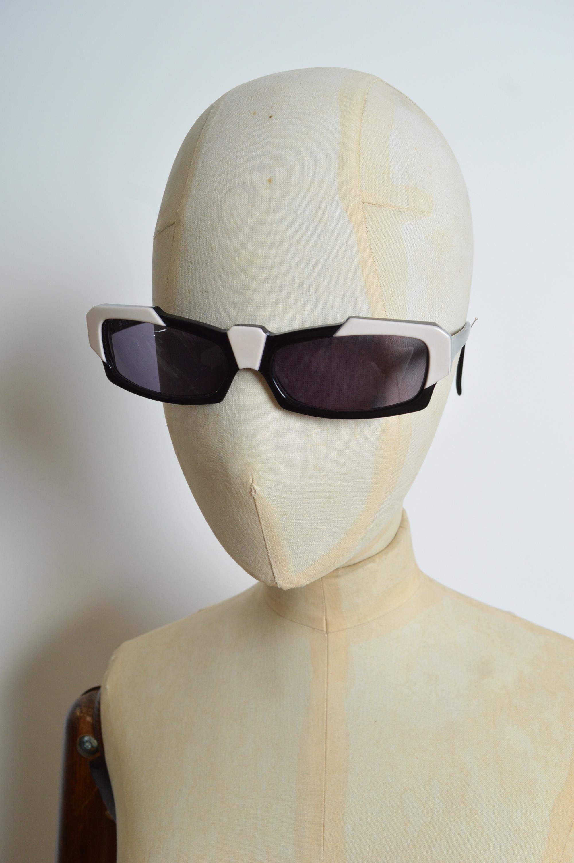 1980's Alain Mikli Black White Avant Guard Unusual Geometric Angular Sunglasses For Sale 4