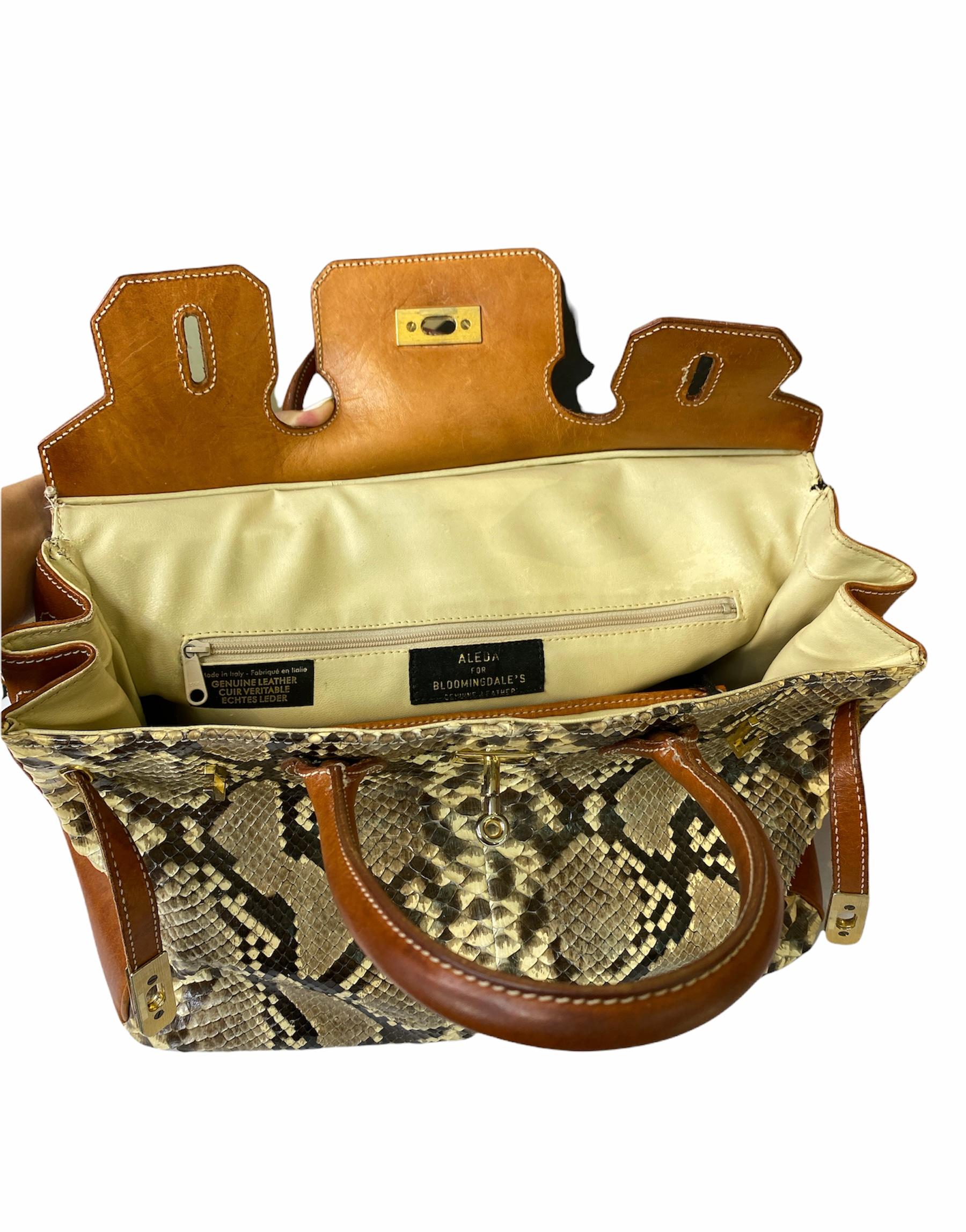 Marrone Portafoglio in pelle di serpente e pelle di ALETA FOR BLOOMINGDALES degli anni '80