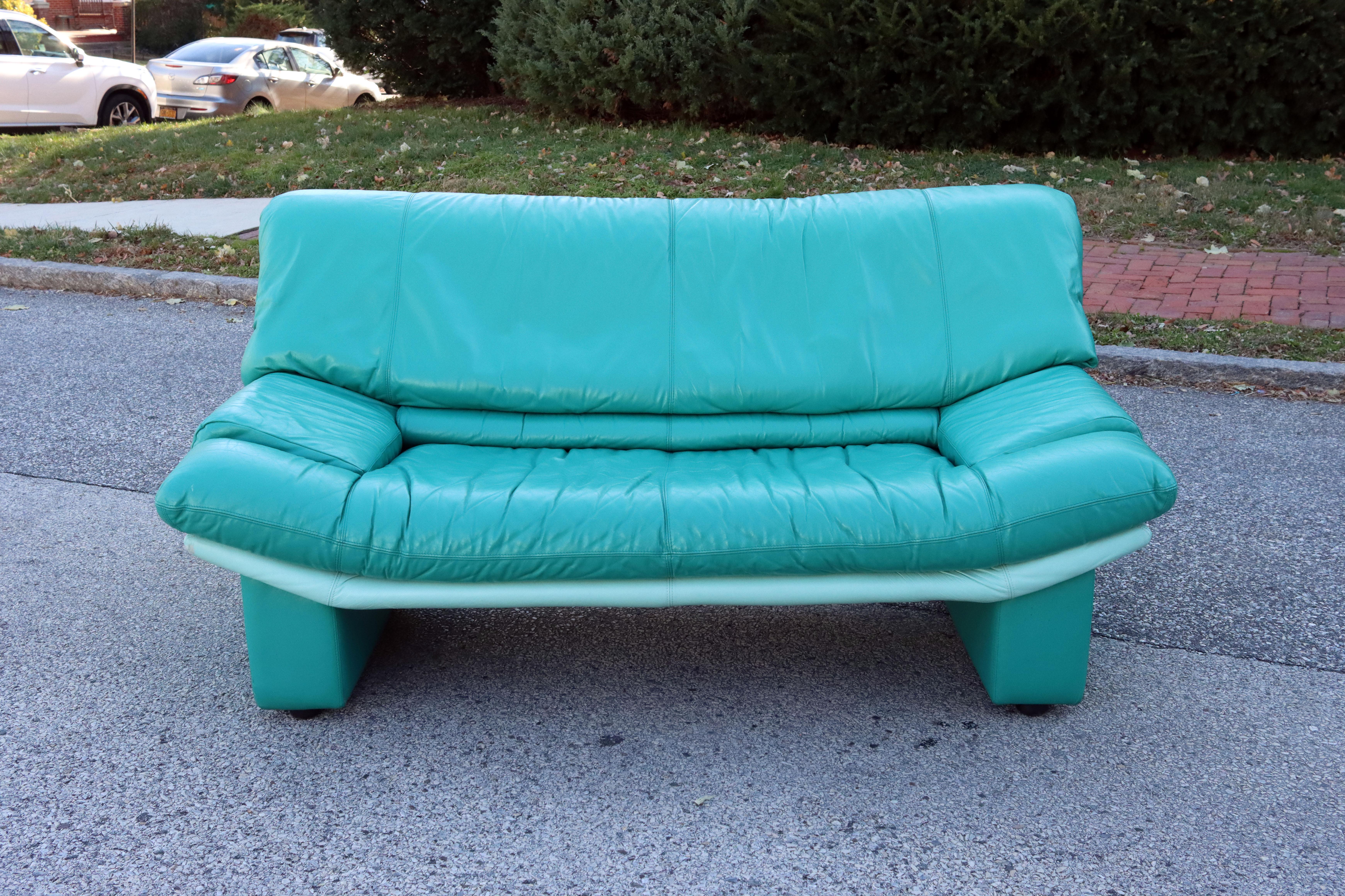 Post-Modern 1980s Alpa Salotti Italian Pop Modern Teal Leather Loveseat Sofa
