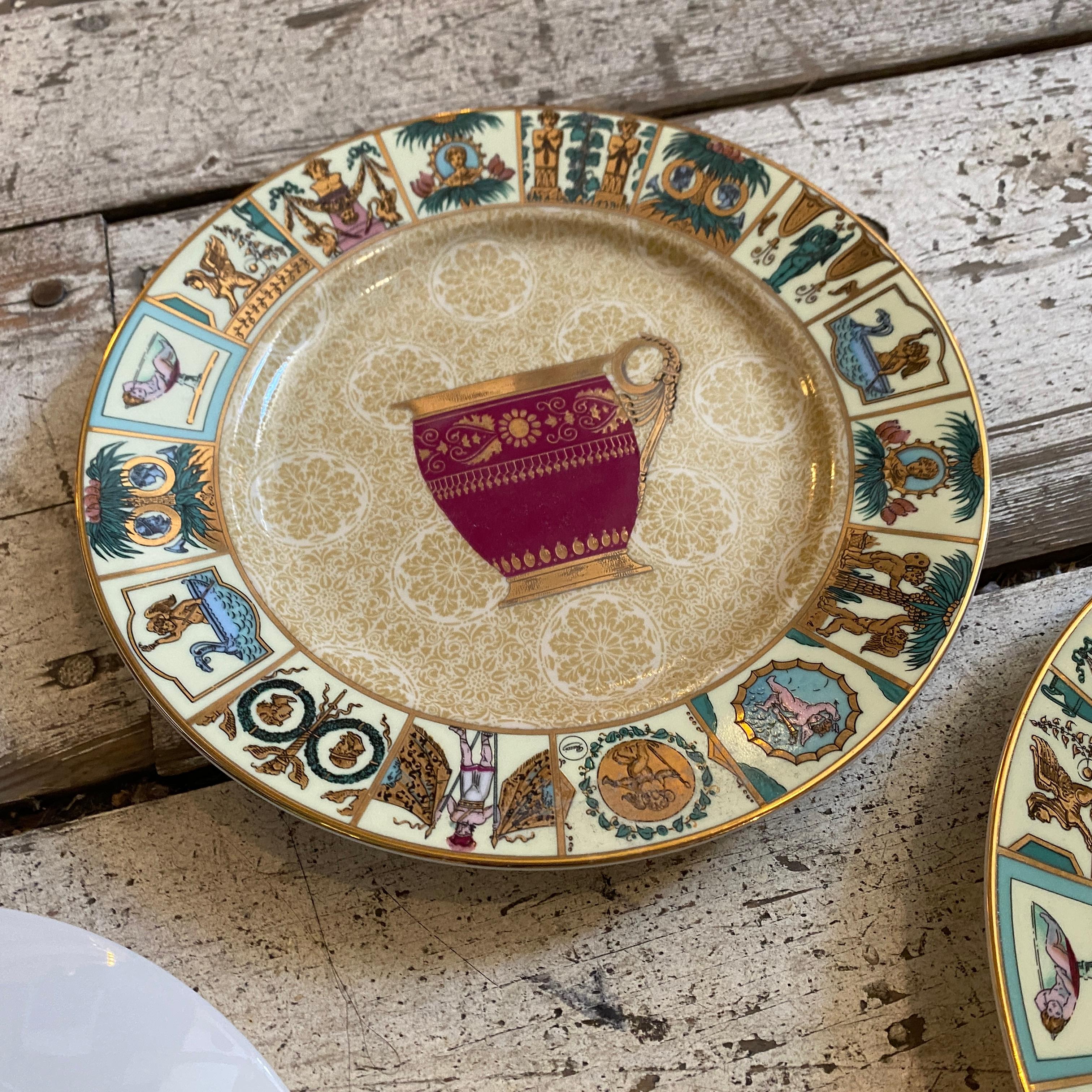 1980s, Amazing Set of Four Porcelain Italian Mural Plates by Gucci 2