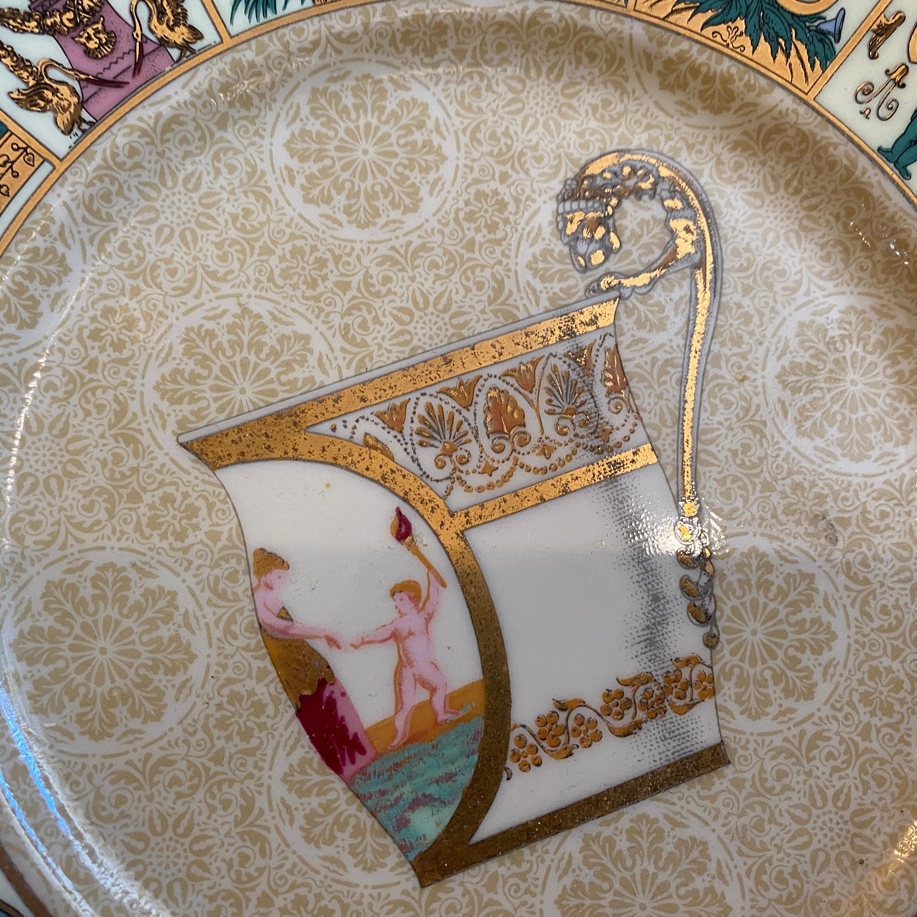 1980s, Amazing Set of Four Porcelain Italian Mural Plates by Gucci In Excellent Condition In Aci Castello, IT