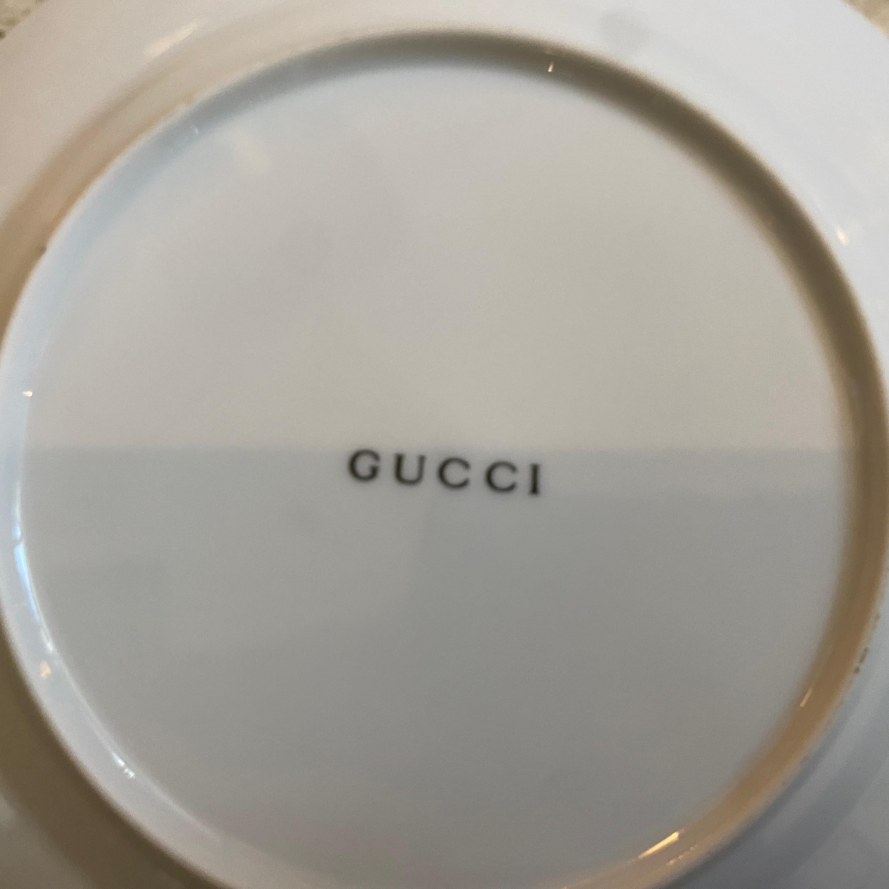 1980s, Amazing Set of Four Porcelain Italian Mural Plates by Gucci 1