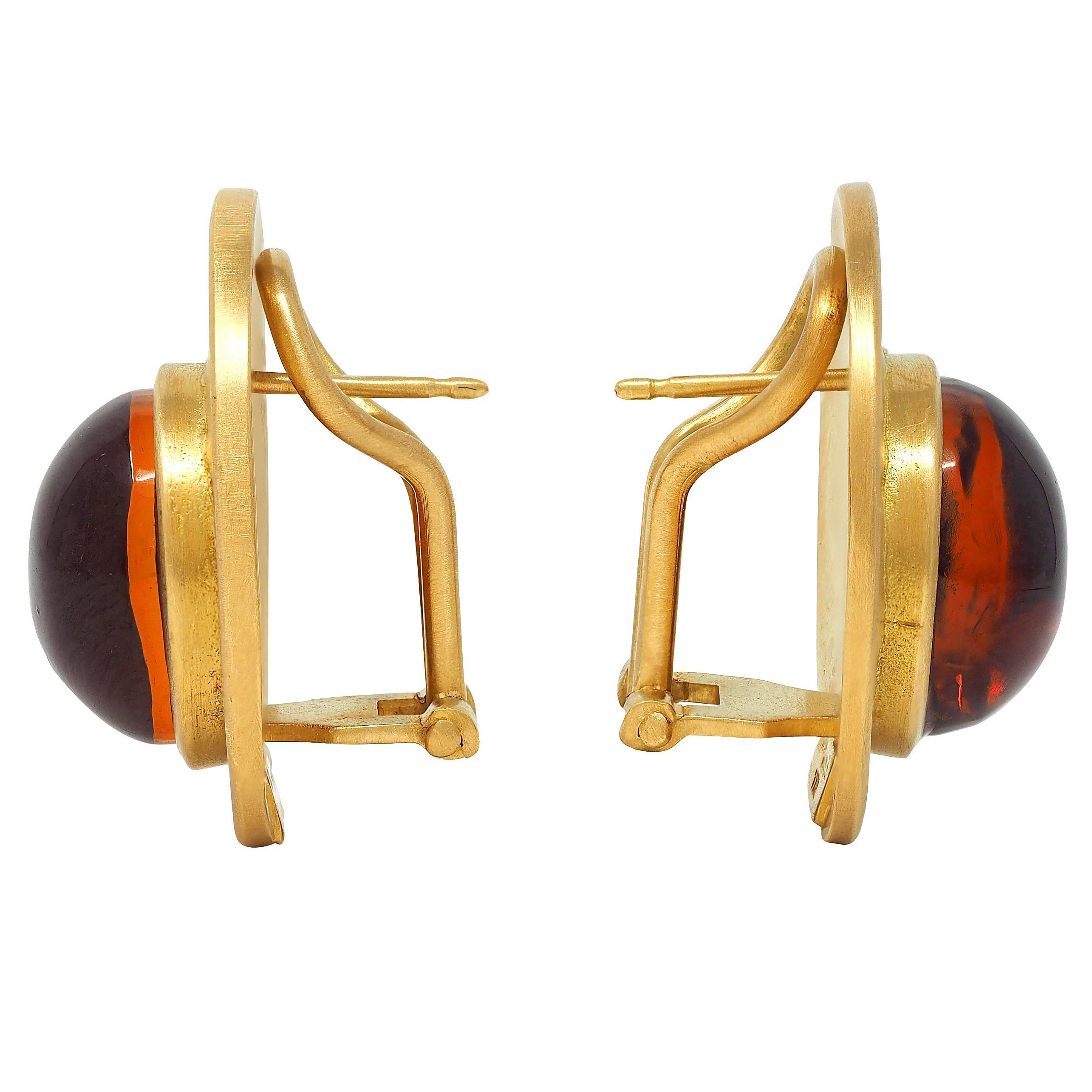 1980er Jahre Bernstein 18 Karat Gelbgold gehämmerte Scheiben Vintage Ohrringe (Cabochon) im Angebot