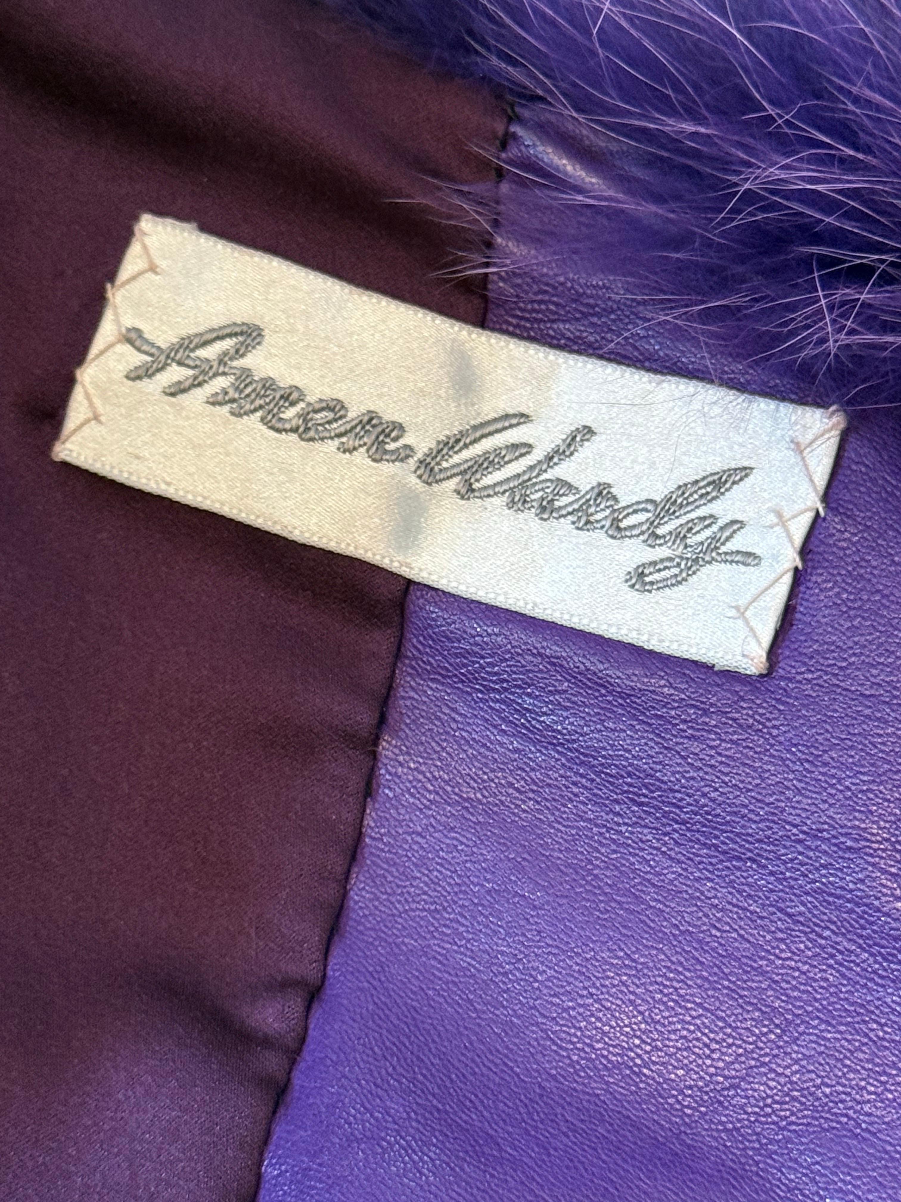 1980 Amen Wardy Royal Purple, lussuosa stola di pelliccia di volpe con un braccio solo e un lungo svolazzo in vendita 8