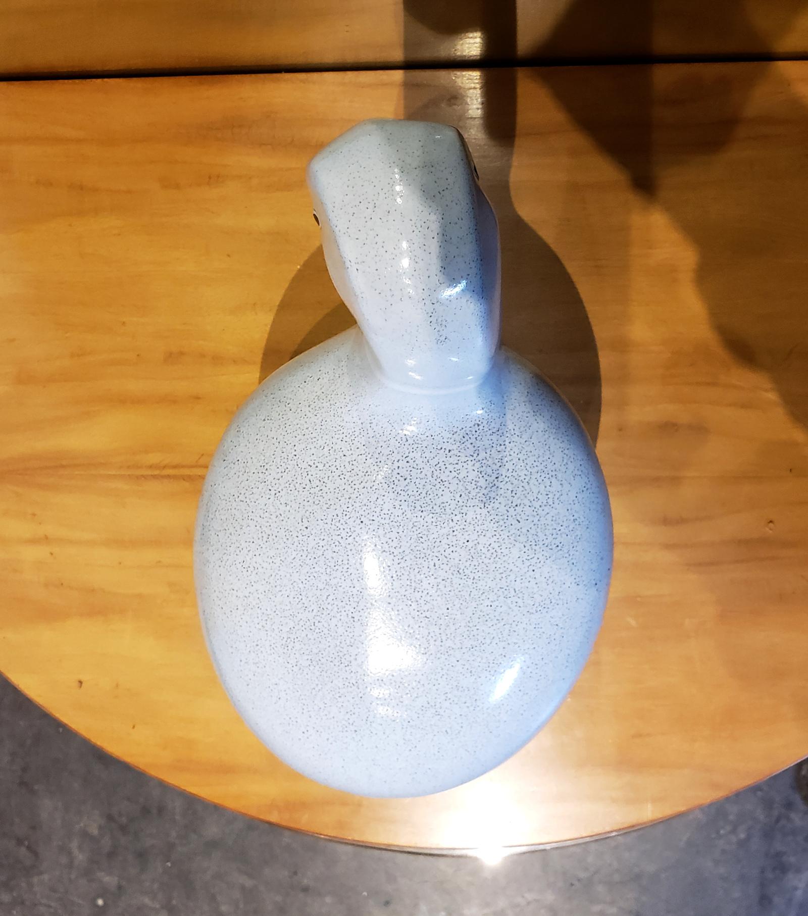 1980s American Ceramic Pelican Sculpture In Good Condition For Sale In Dallas, TX