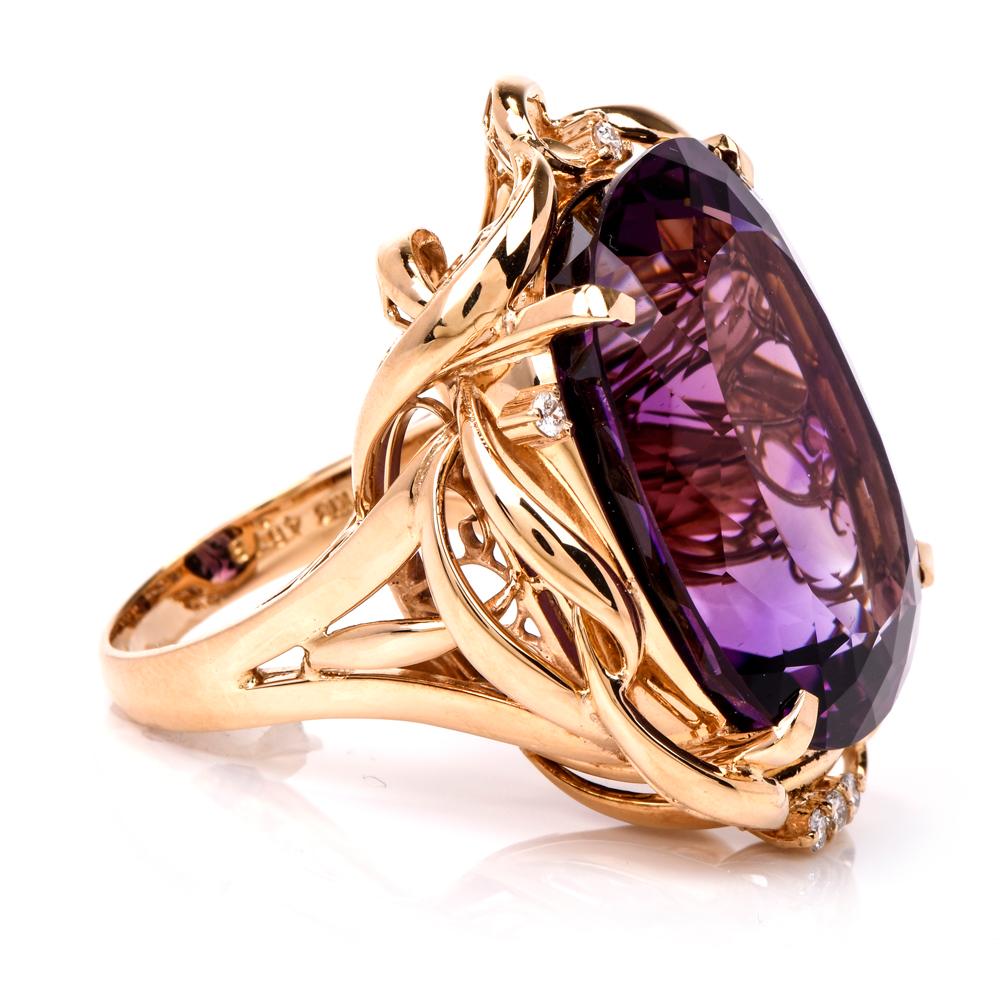 Women's or Men's 1980s Amethyst Diamond 18 Karat Gold Cocktail Ring