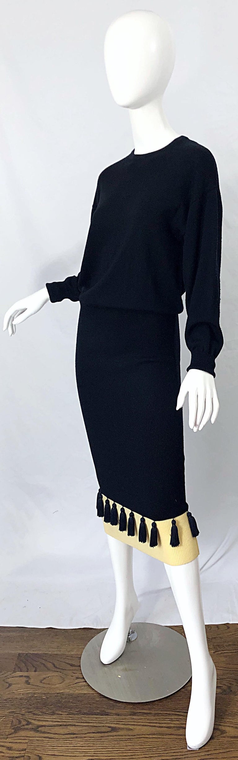 1980s Angelo Tarlazzi Black and Ivory Wool Dolman Sleeve 80s Sweater Dress For Sale 1