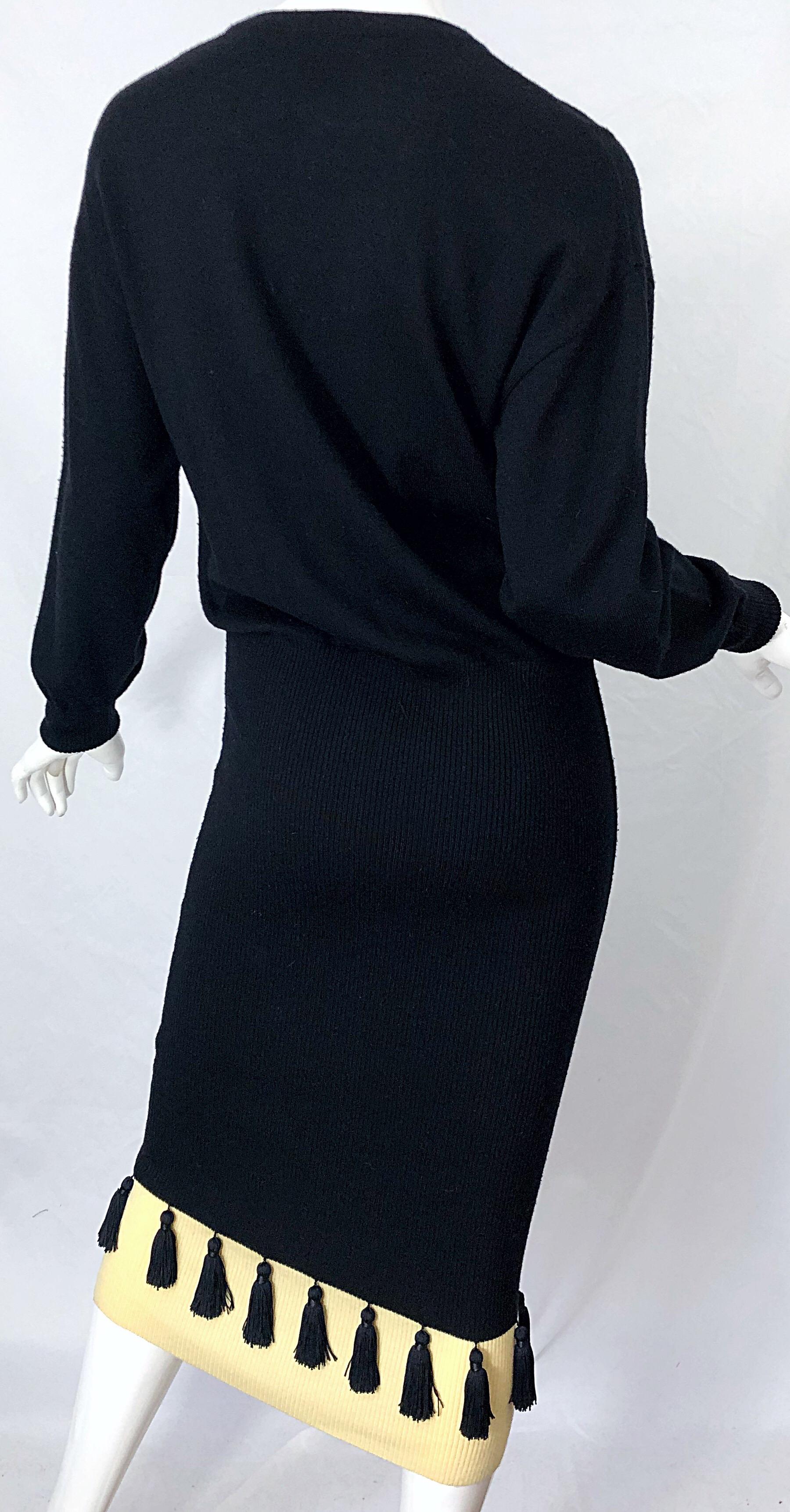 Women's 1980s Angelo Tarlazzi Black and Ivory Wool Dolman Sleeve 80s Sweater Dress For Sale