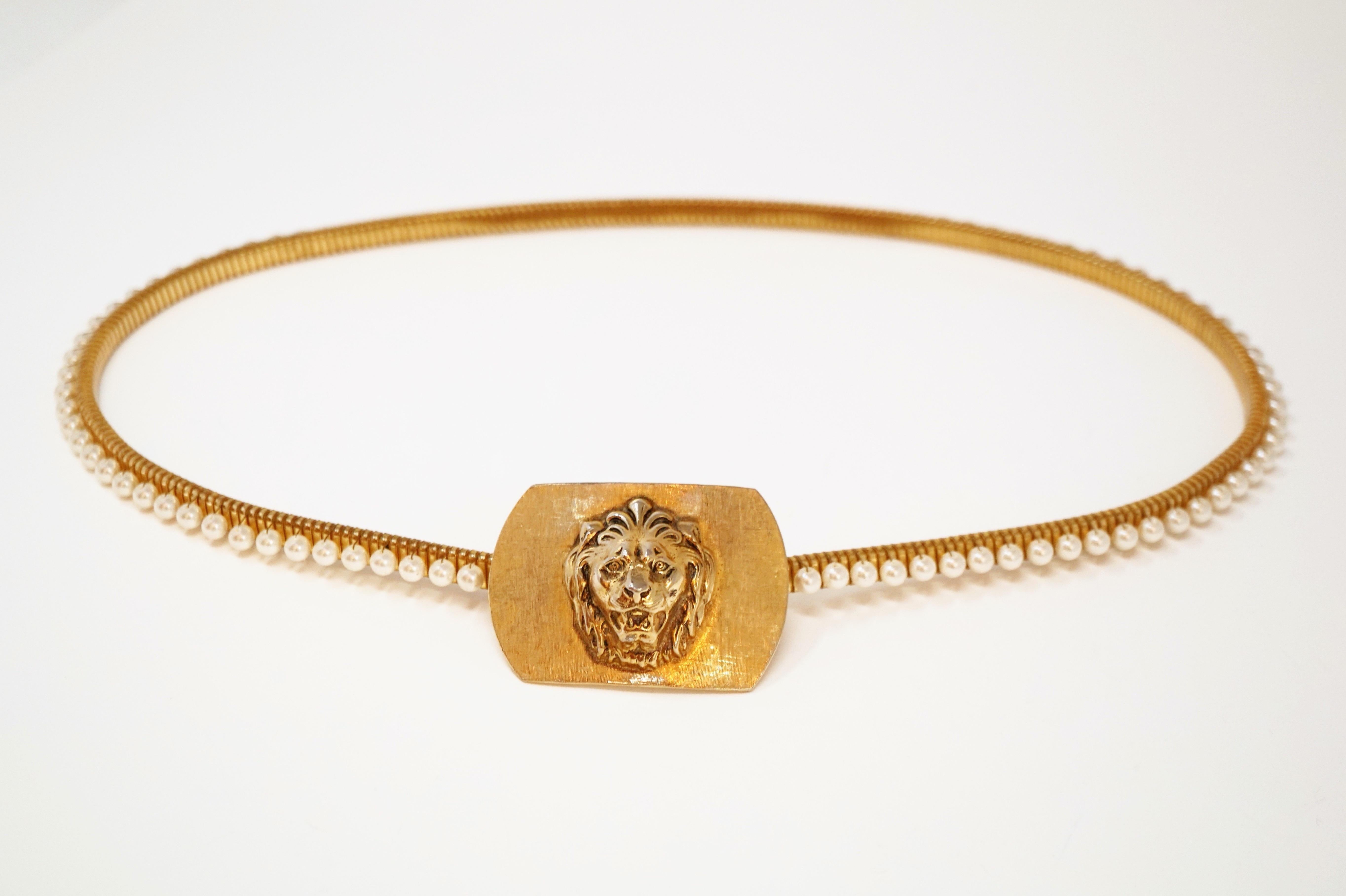 1980s Anne Klein For Accessocraft Lion Head Stretch Belt with Pearls, Signed In Good Condition In McKinney, TX