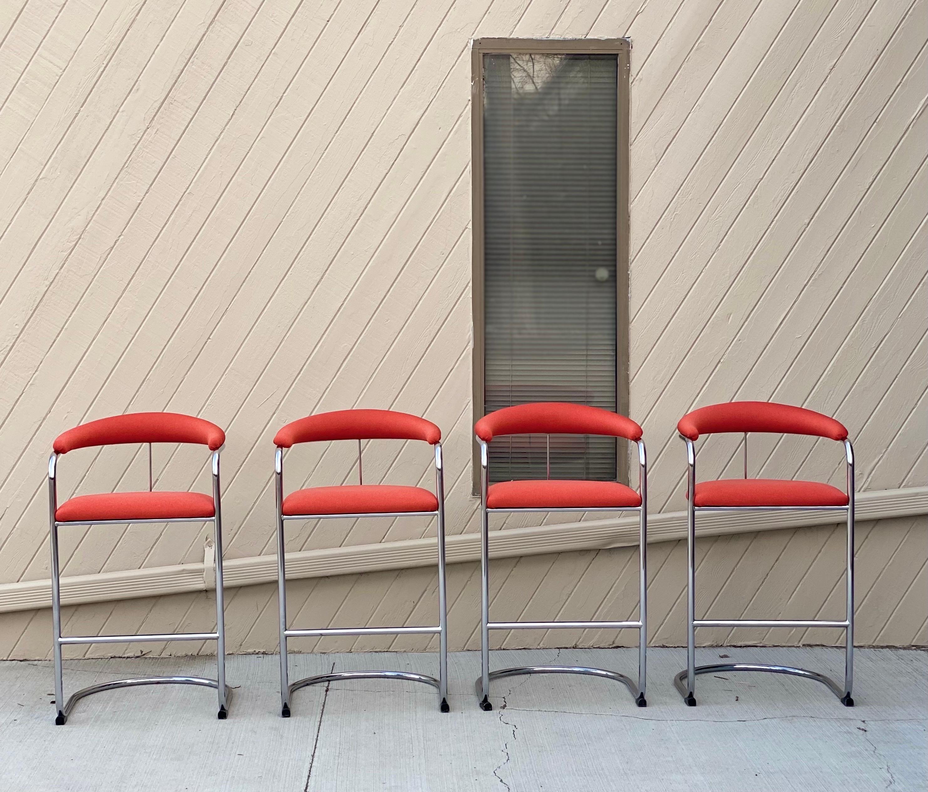 We are very pleased to offer a modern set of four bar height stools designed by Anton Lorenz for Thonet circa the 1980s. Lorenz was a key figure in the rise of modern tubular steel furniture, together with his designs, this set shows his keen