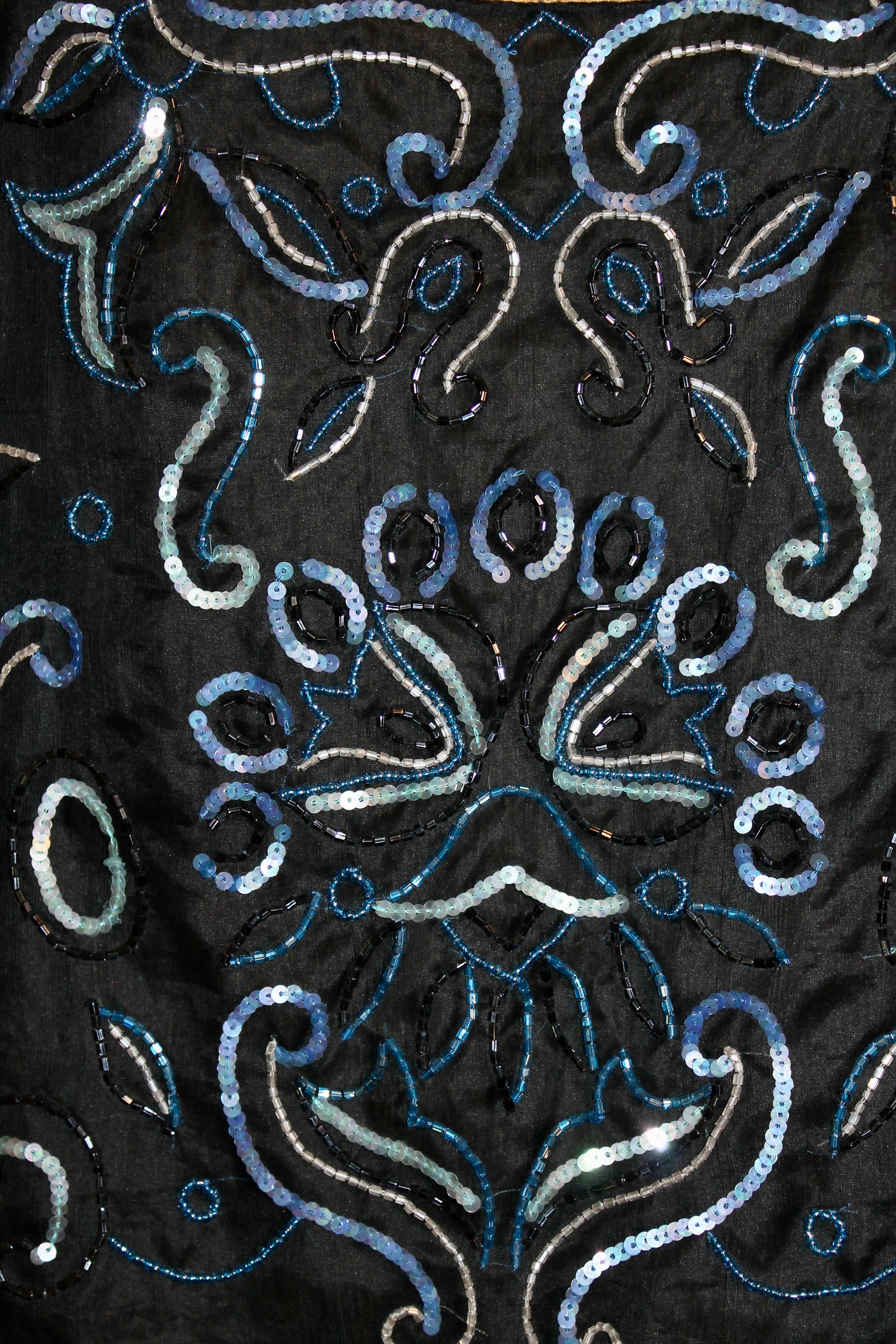 Camisola de seda con cuentas Armani de los años 80 en venta 3
