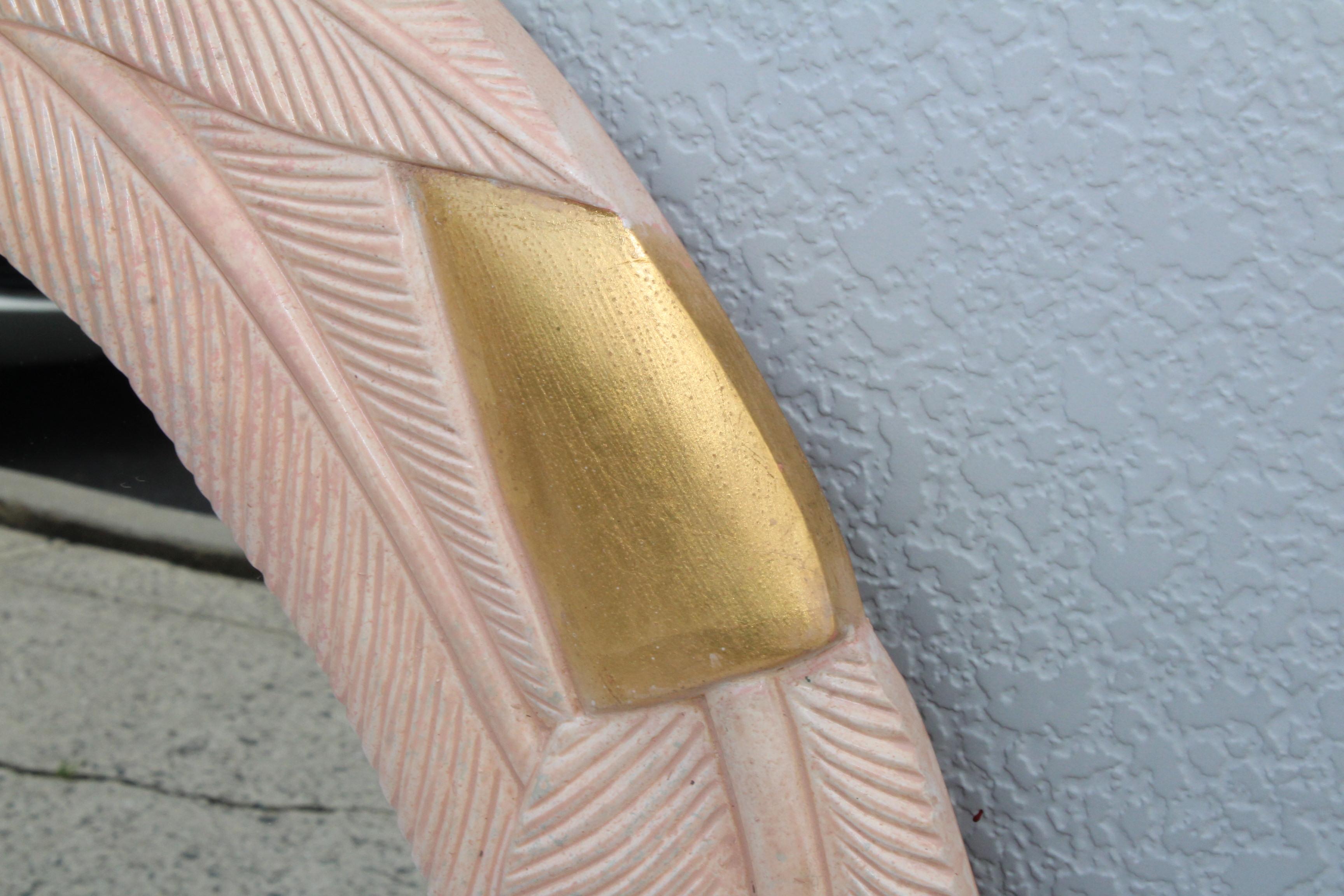 Espejo de Pared con Motivo de Hoja de Plátano Estilo Art Deco Años 80 Hoja de oro en venta