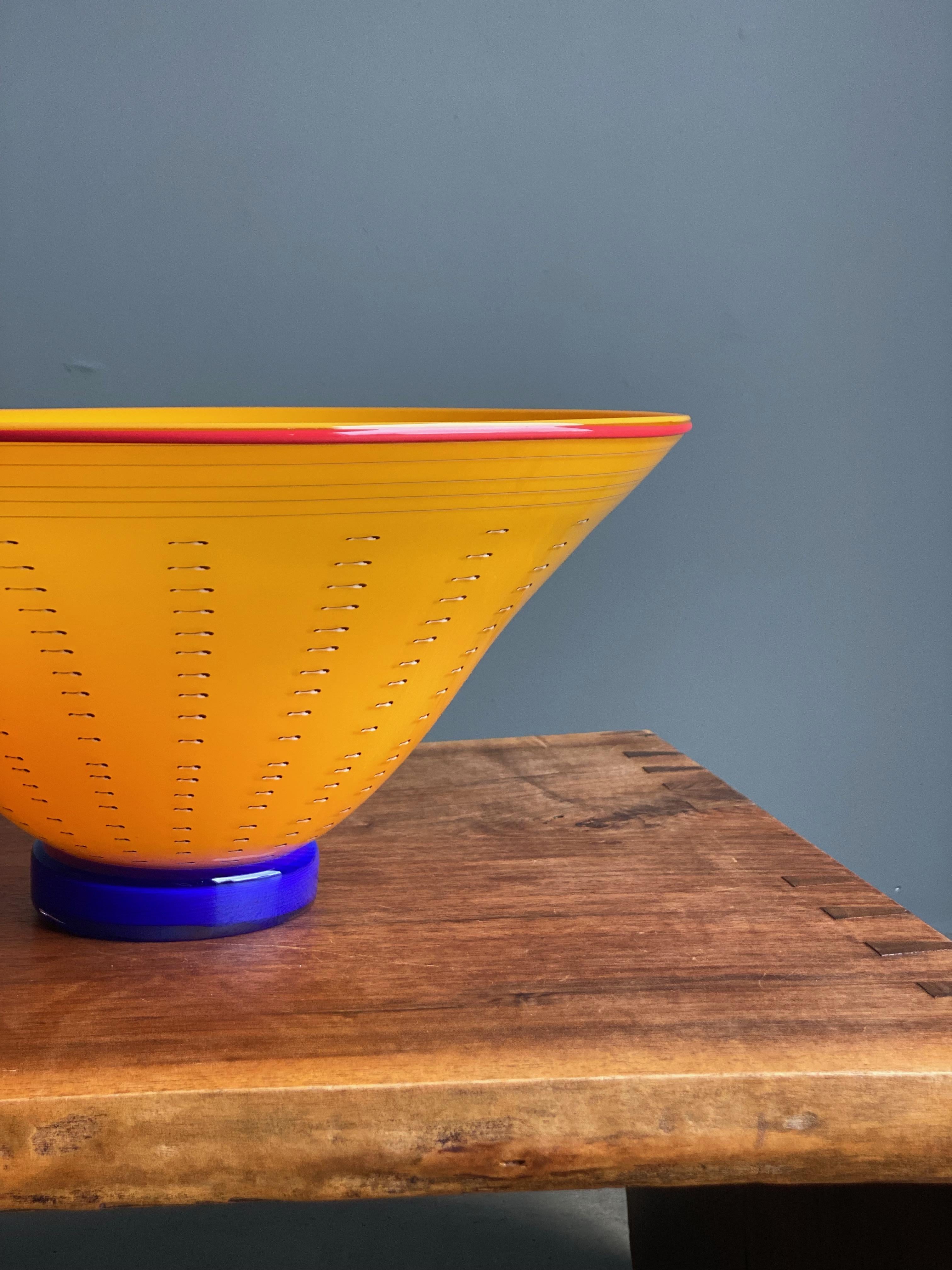 Post-Modern 1980s Art Glass Bowl by Bruce Pizzichillo For Sale