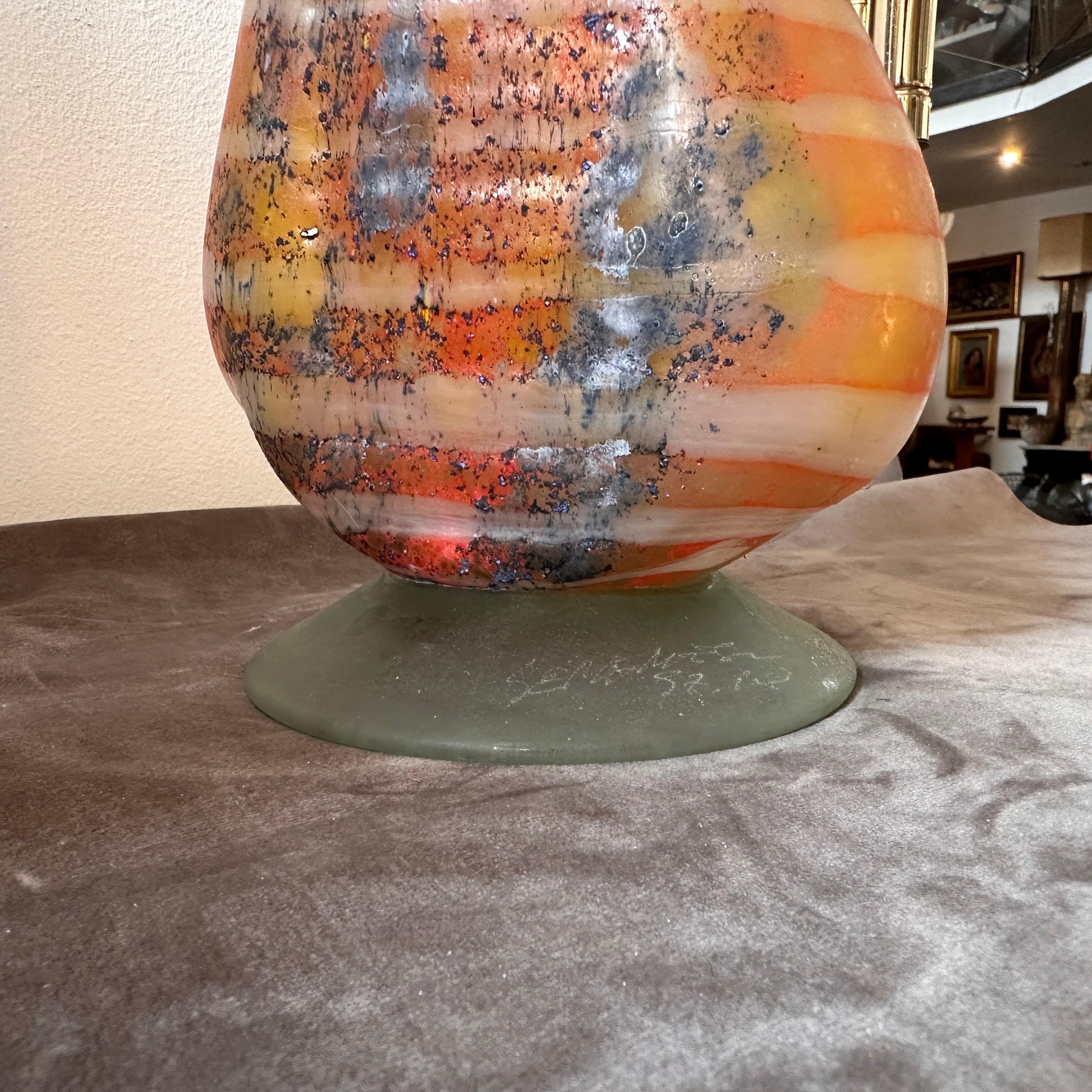 Vaso ad anfora in vetro di Murano stile Art Nouveau degli anni '80 in vendita 3