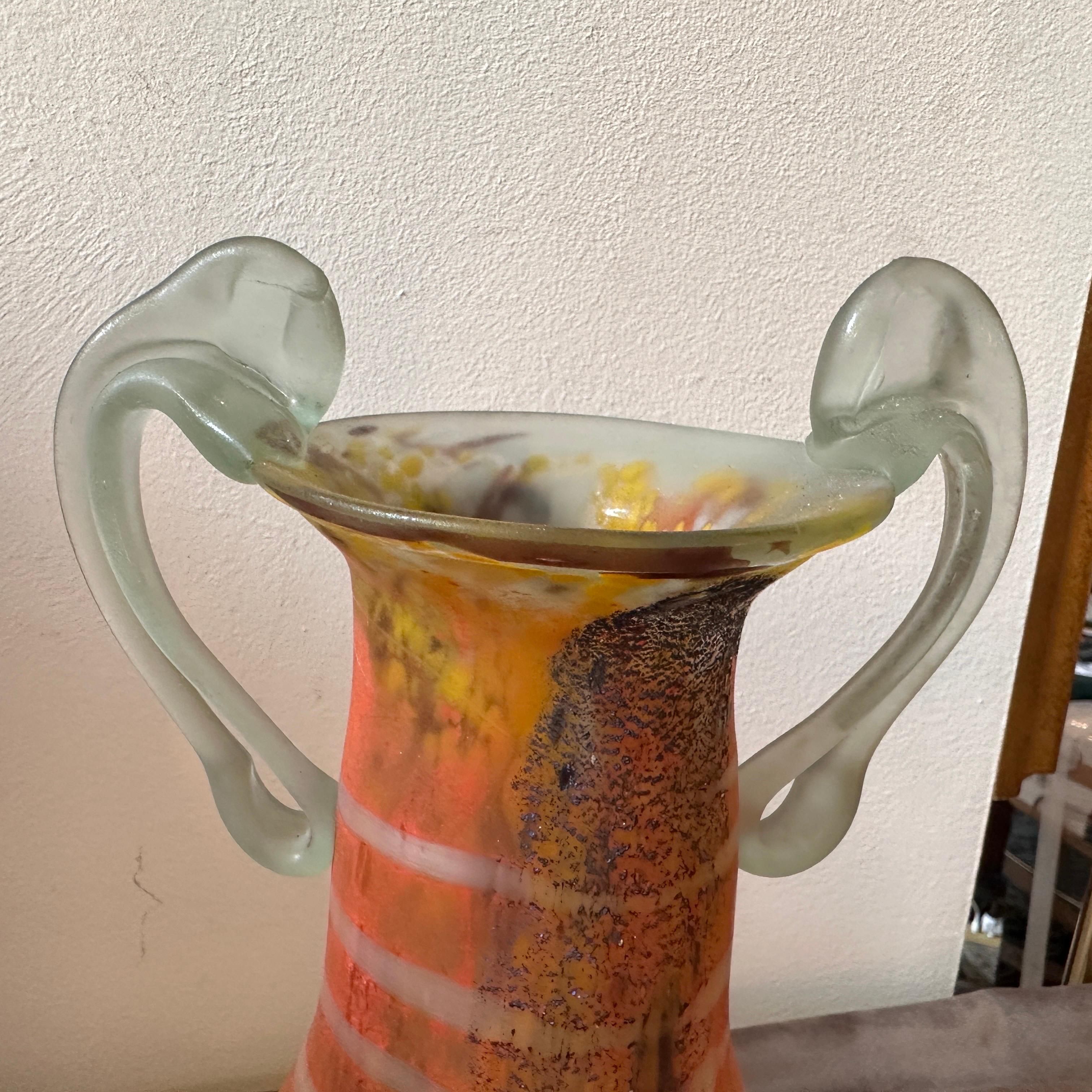 Fatto a mano Vaso ad anfora in vetro di Murano stile Art Nouveau degli anni '80 in vendita