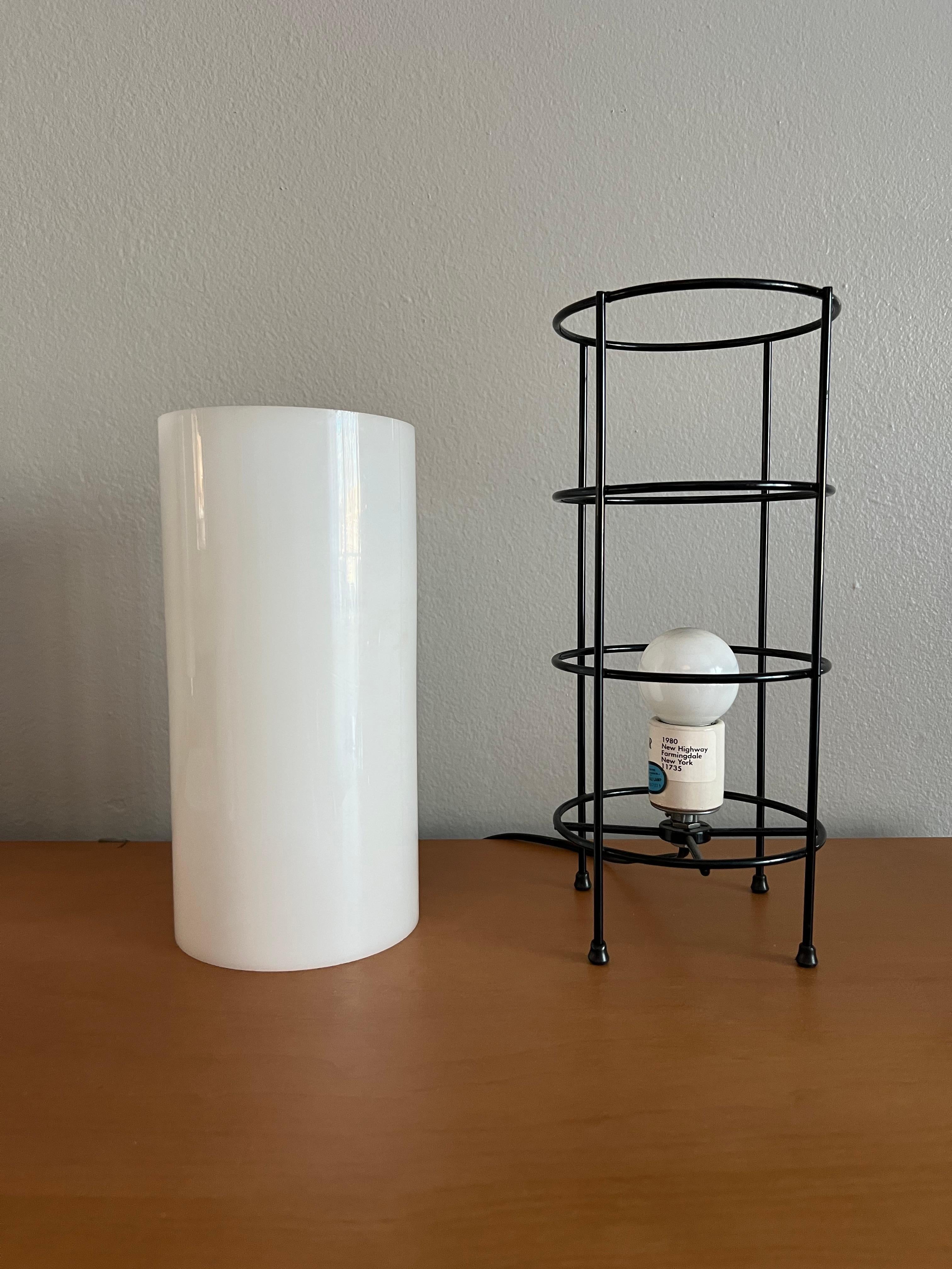 1980s Artemide Sidecar Table Lamp In Good Condition In Saint Paul, MN