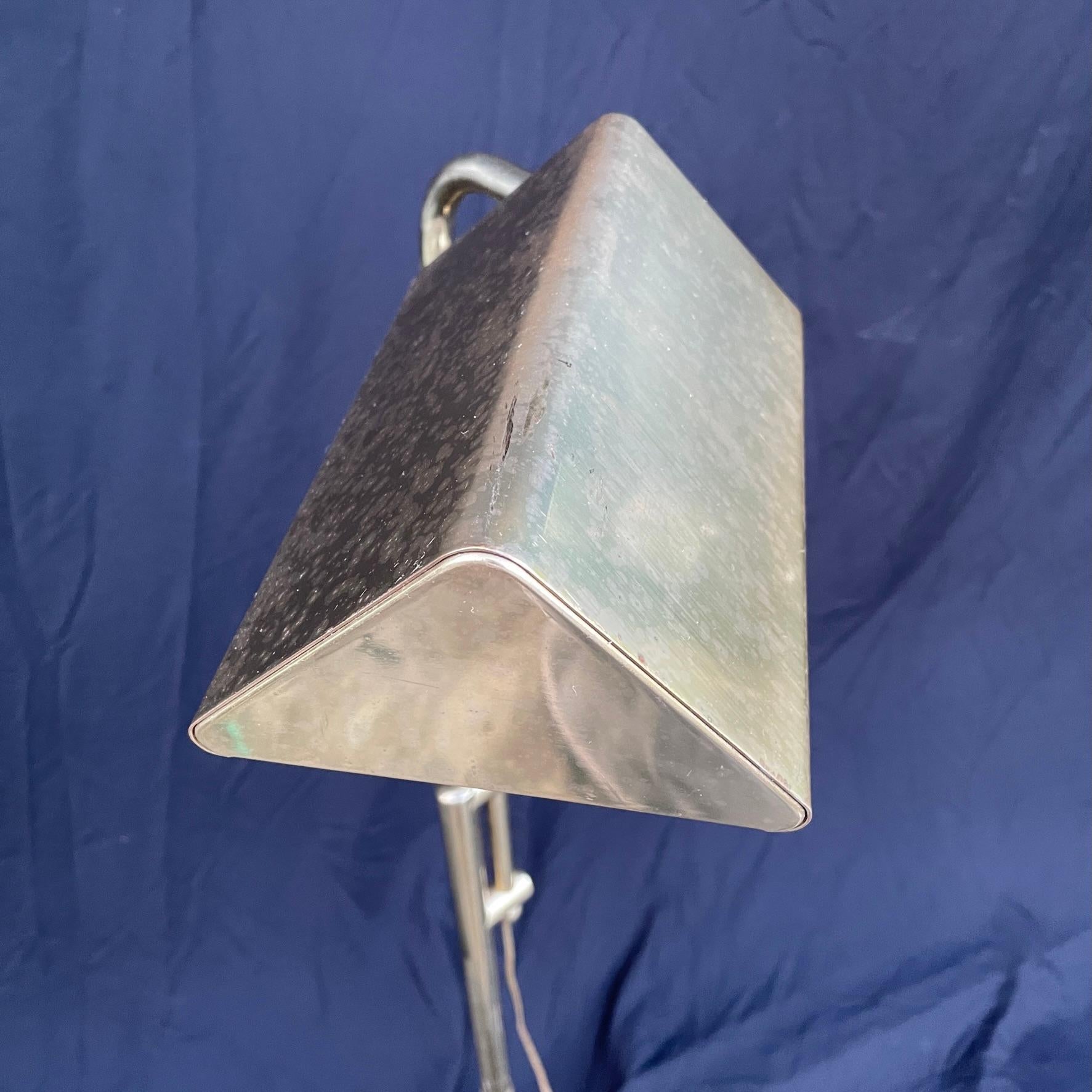 Late 20th Century 1980s Articulating and Adjustable Brass Pharmacy Lamp For Sale