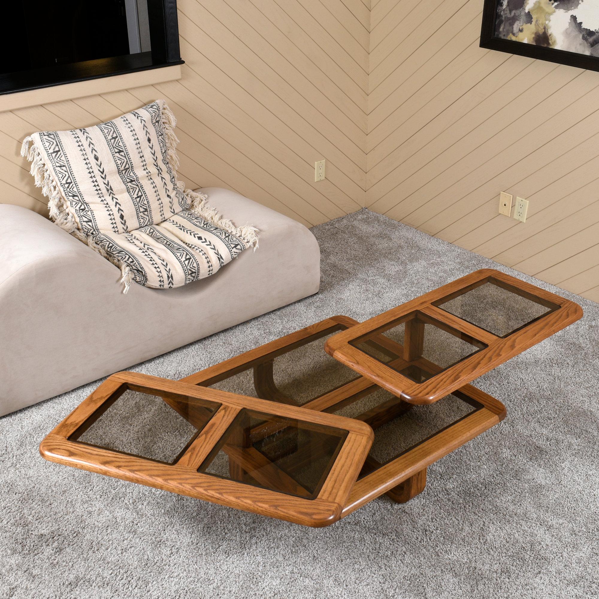 Moderne Table basse pivotante carrée en chêne et verre fumé des années 1980 en vente