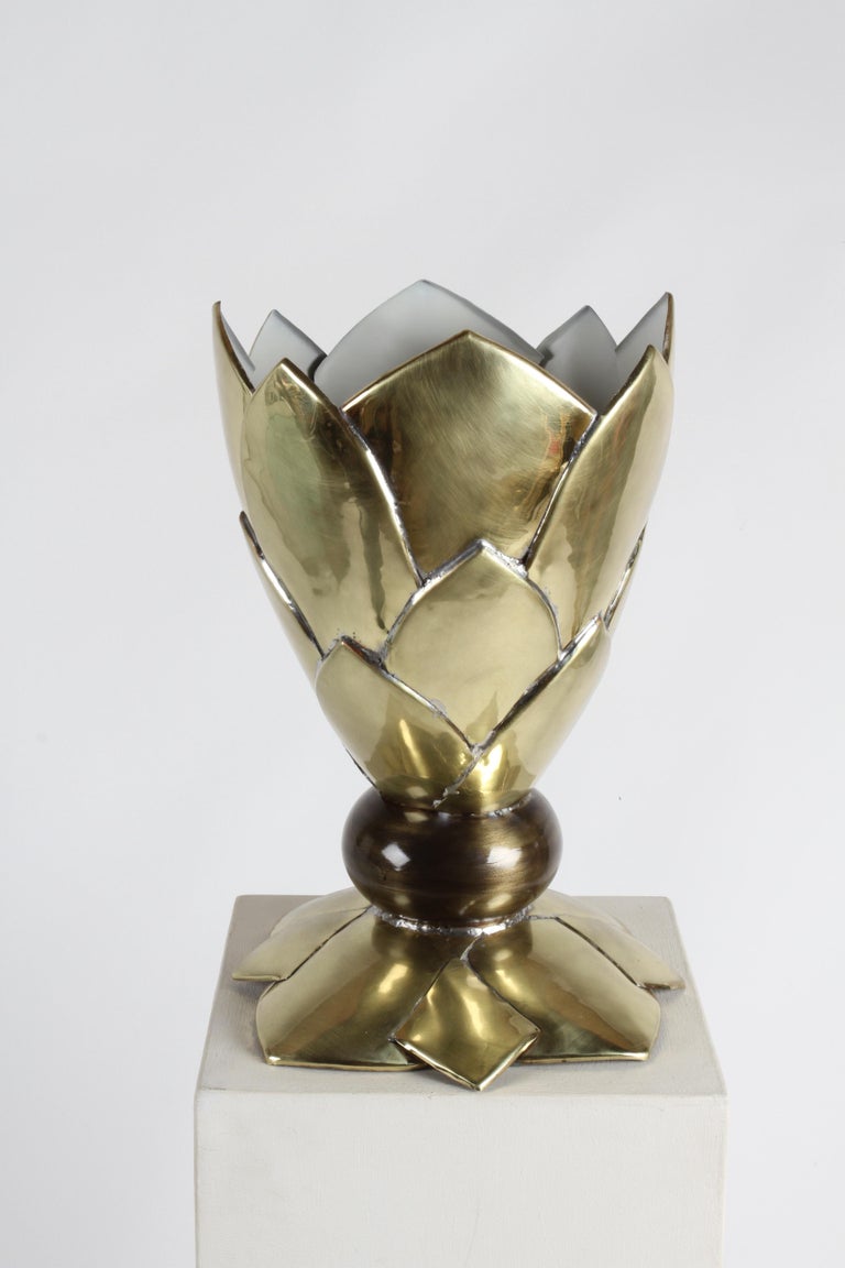 1980s Artisan Designed Brass Sculptural Lotus or Agave Form Table Lamp Torchiere For Sale 5