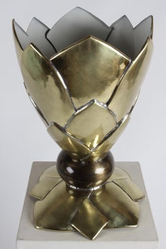 1980s Artisan Designed Brass Sculptural Lotus or Agave Form Table Lamp Torchiere