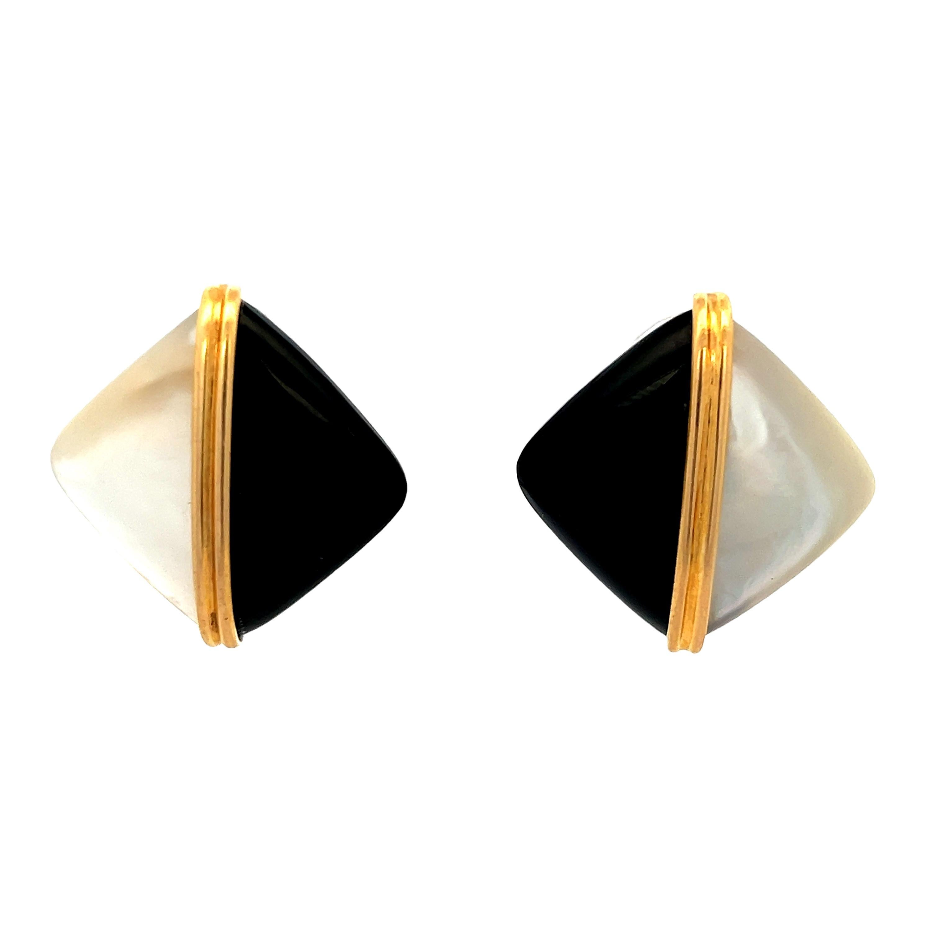 Boucles d'oreilles Asch Grossbardt en Onyx et Nacre 14K des années 1980  Oreilles percées en vente 5