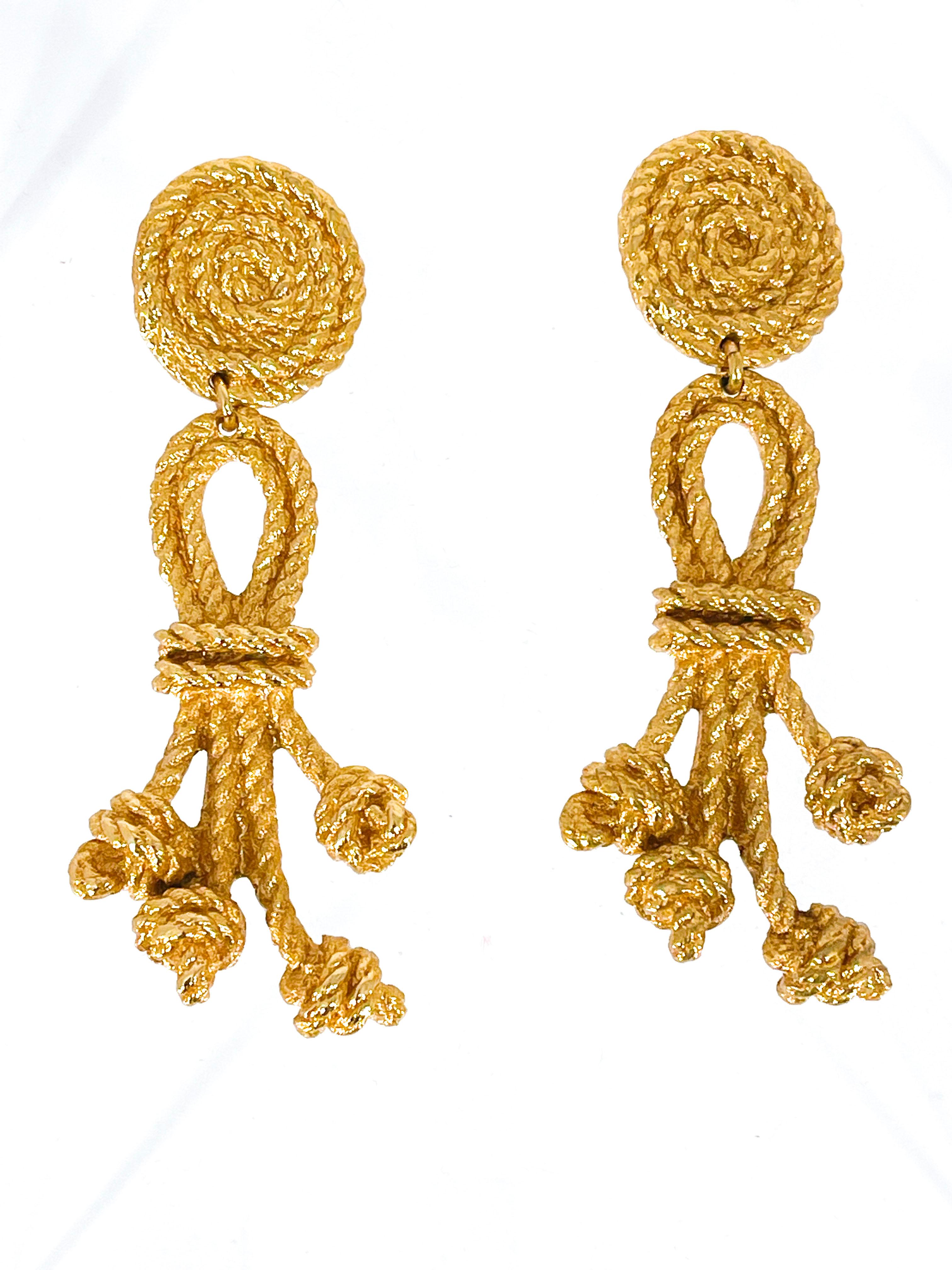 1980's Atalante Rope & Knot Motif Clip-On Earrings In Good Condition In San Francisco, CA