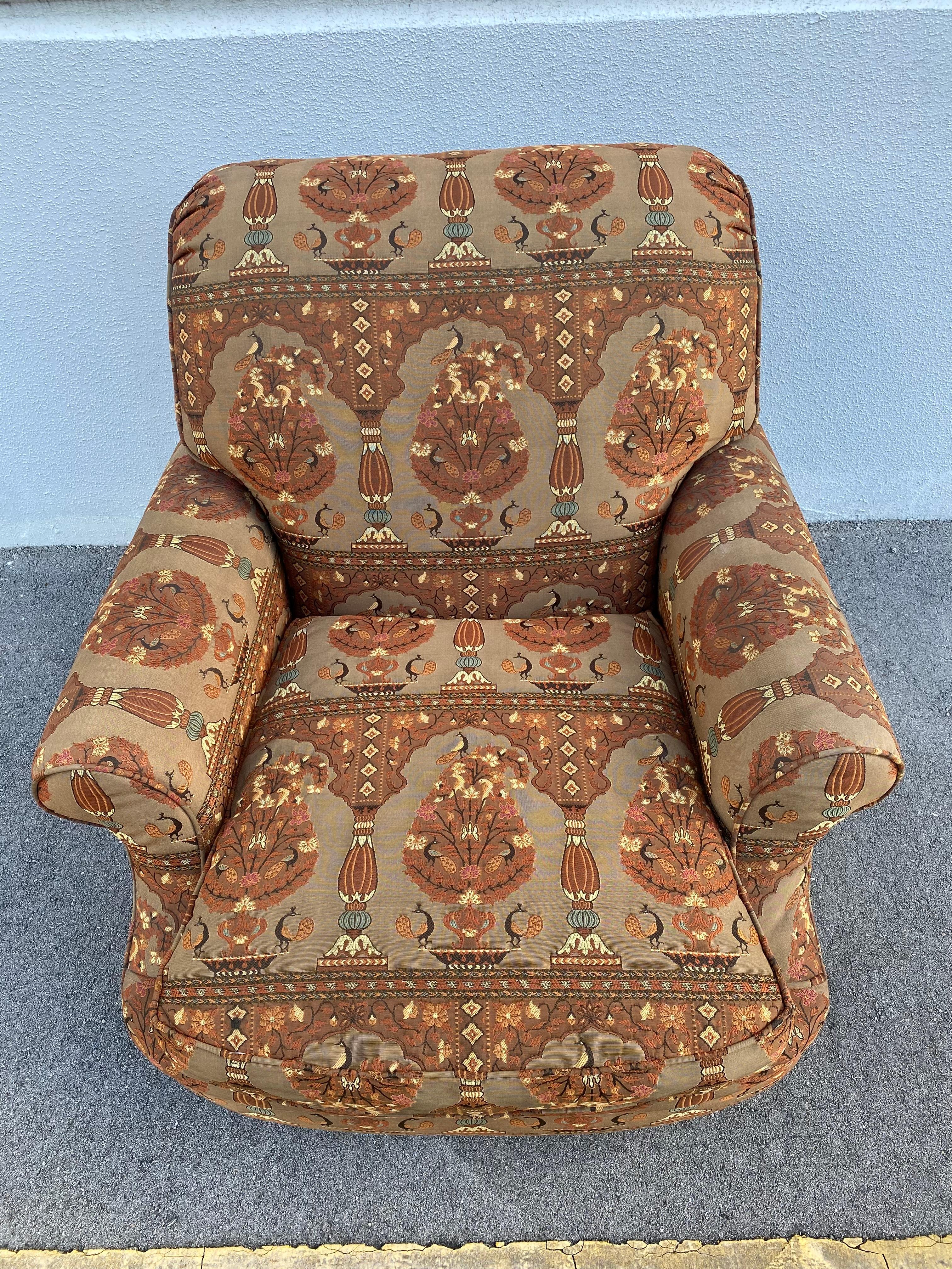 1980s Attributed to George Smith Textile Armchair & Ottoman, Set of 2 In Excellent Condition For Sale In Fort Lauderdale, FL