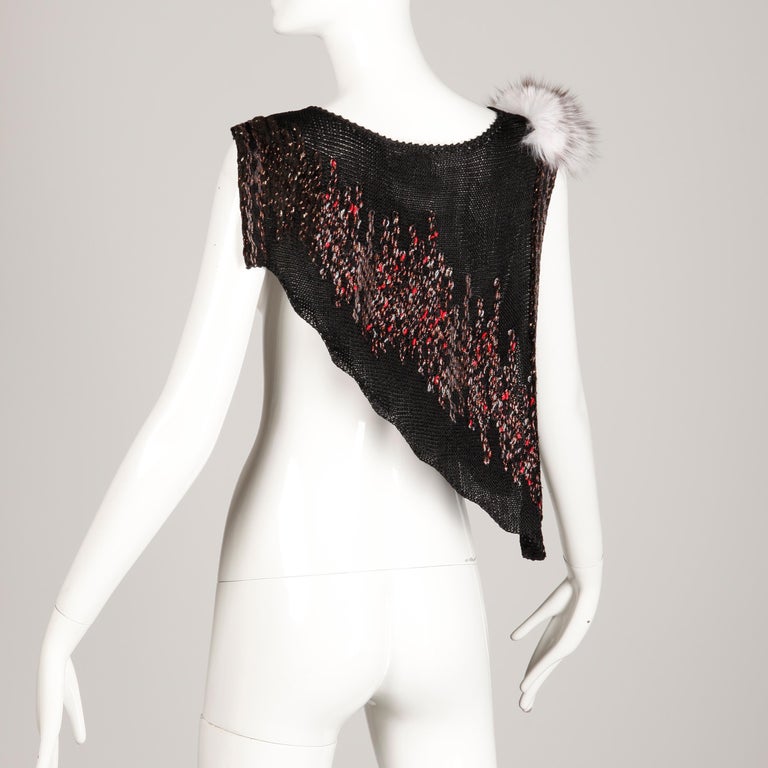 1980s Avant Garde Vintage Knit Top with Fox Fur Detail For Sale 4