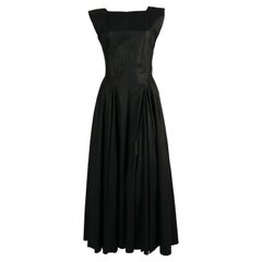 1980
s AZZEDINE ALAIA black seamed dress with full skirt